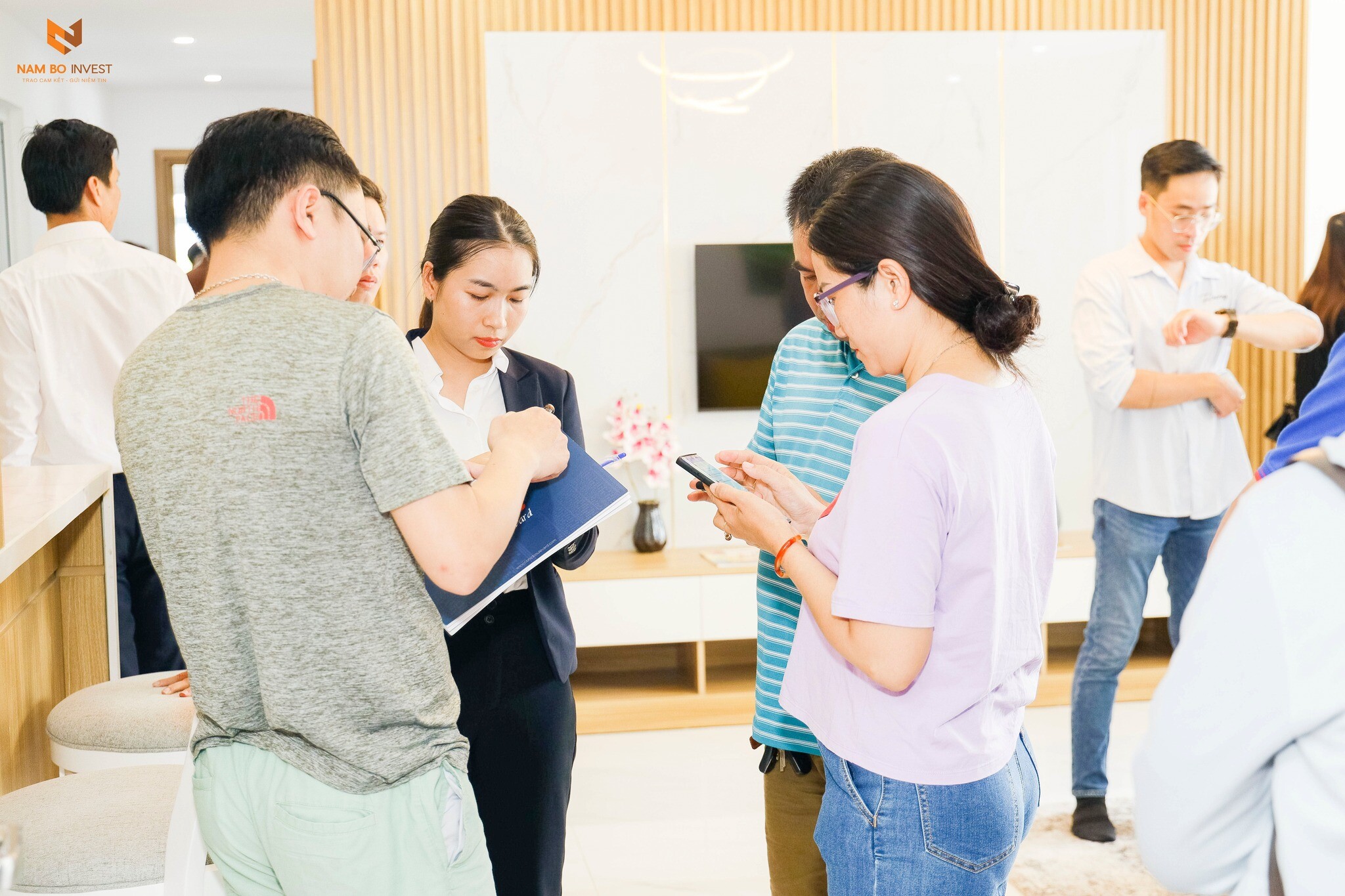 Xây Dựng Đầu Tư Và Phát Triển Lĩnh Phong - Conic 5