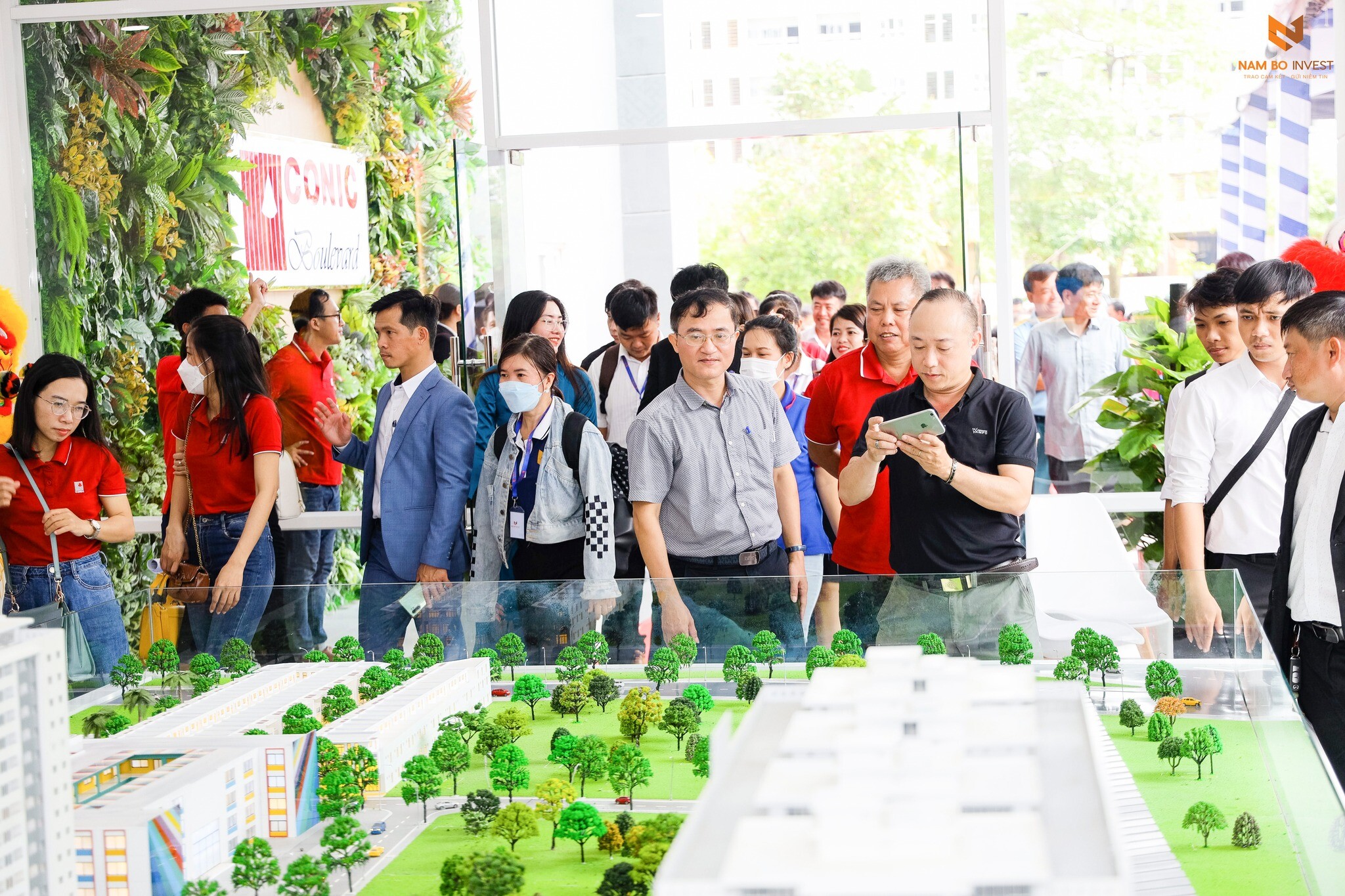 Xây Dựng Đầu Tư Và Phát Triển Lĩnh Phong - Conic 3