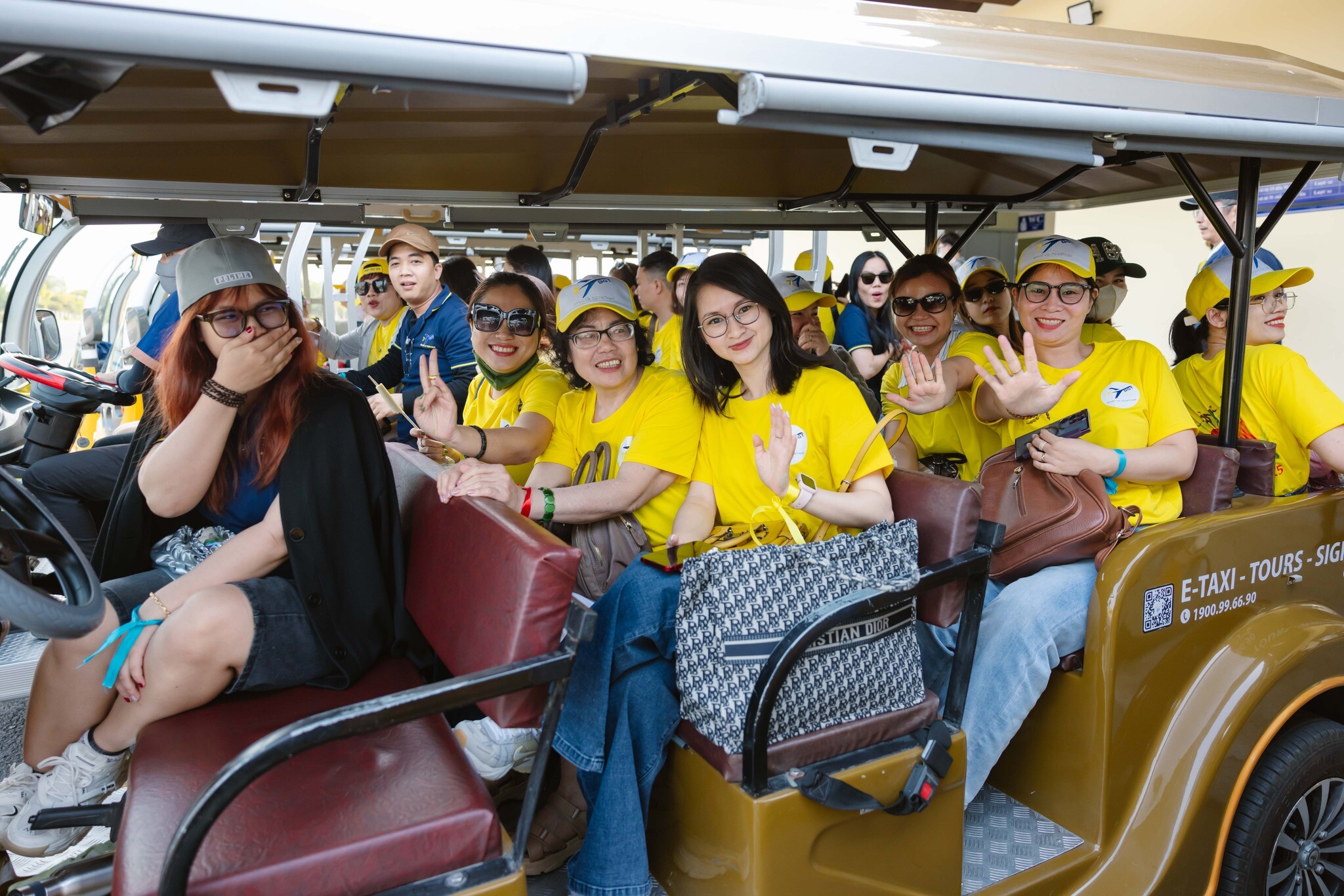 Thương Mại Dịch Vụ Du Lịch Bảo Gia Trần 6