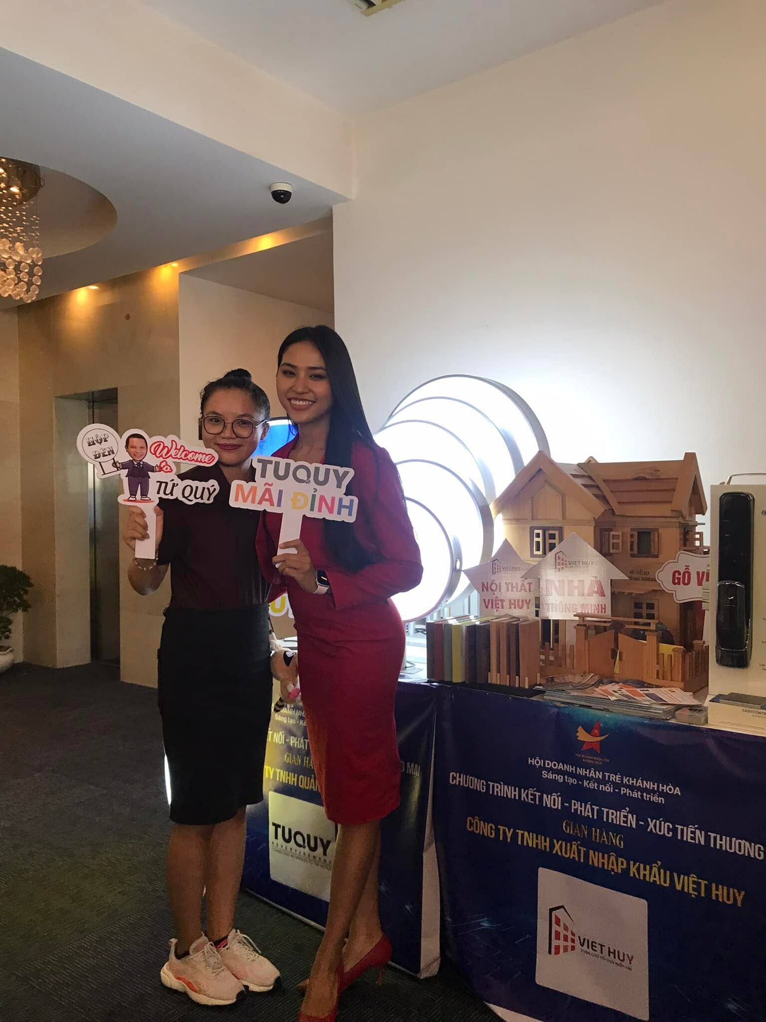 Quảng Cáo TỨ QUÝ 2