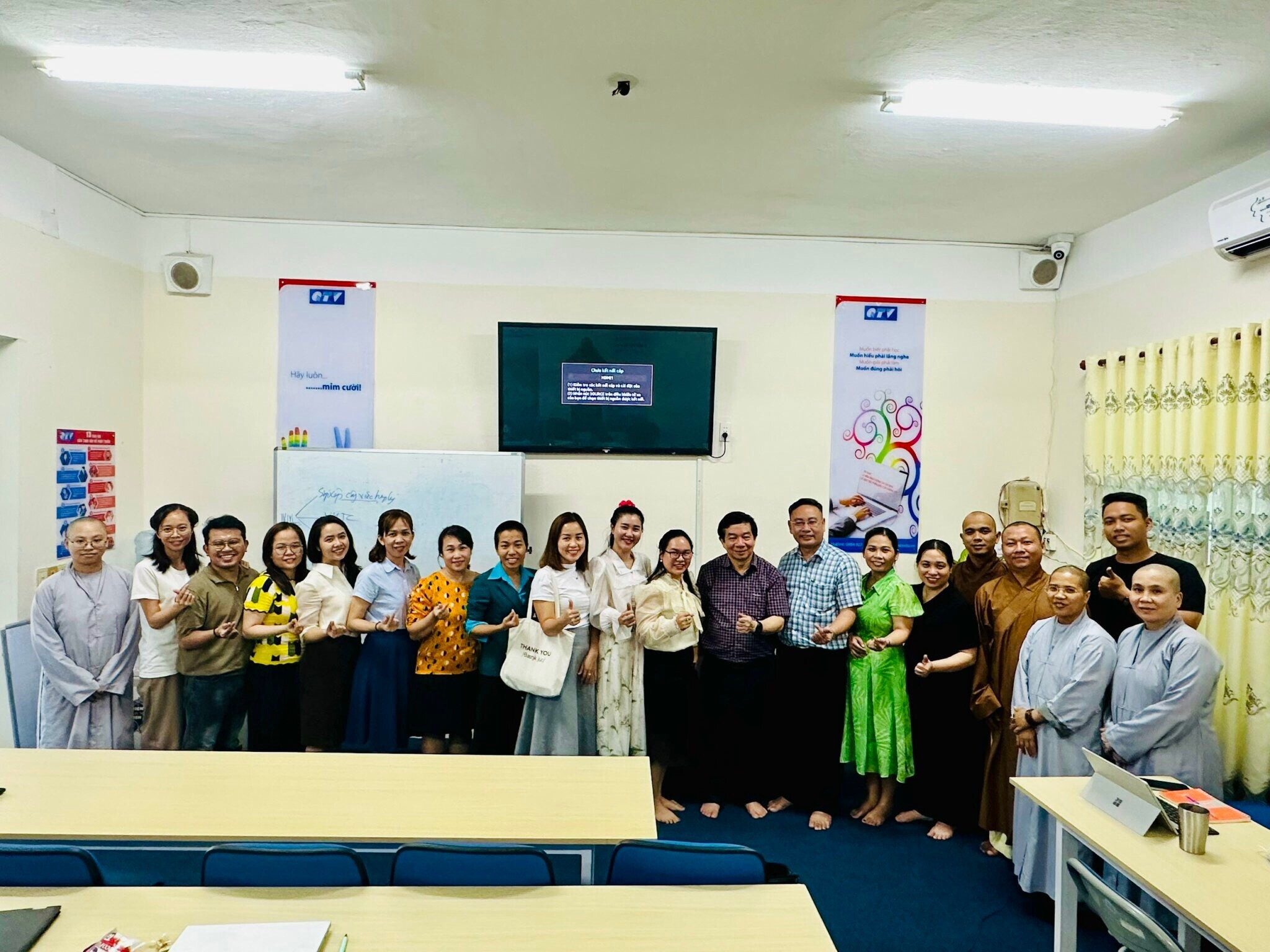 Viện Nghiên Cứu Phát Triển Giáo Dục Quốc Tế Việt 10