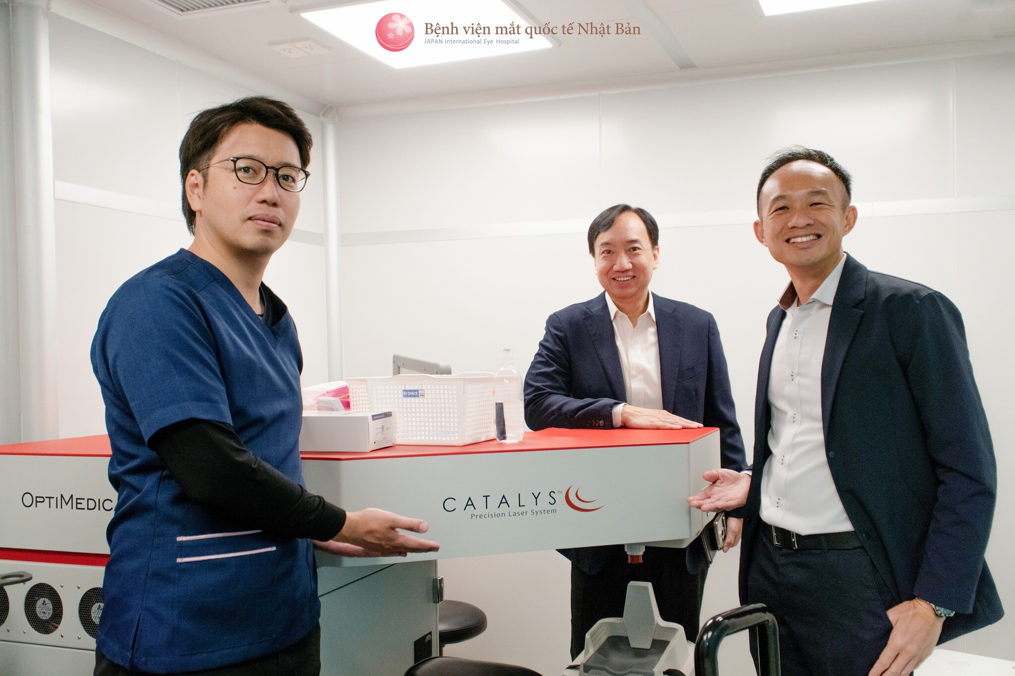 Bệnh viện mắt quốc tế Nhật Bản 12