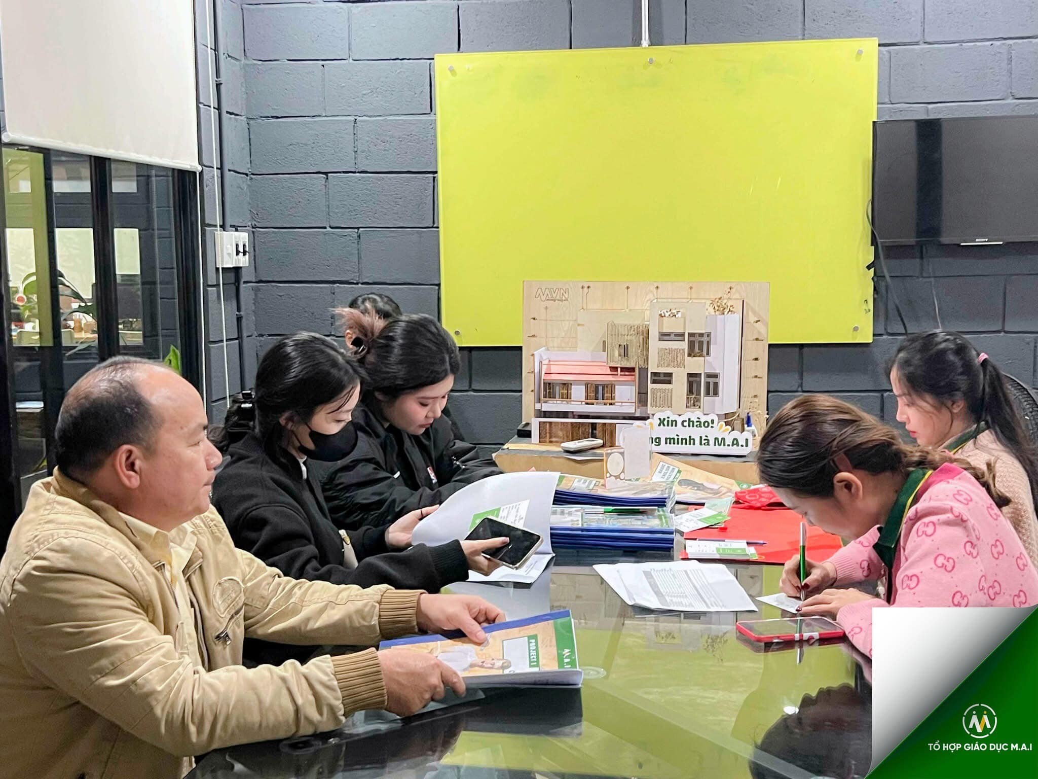 Tổ Hợp Giáo Dục M.a.i 3