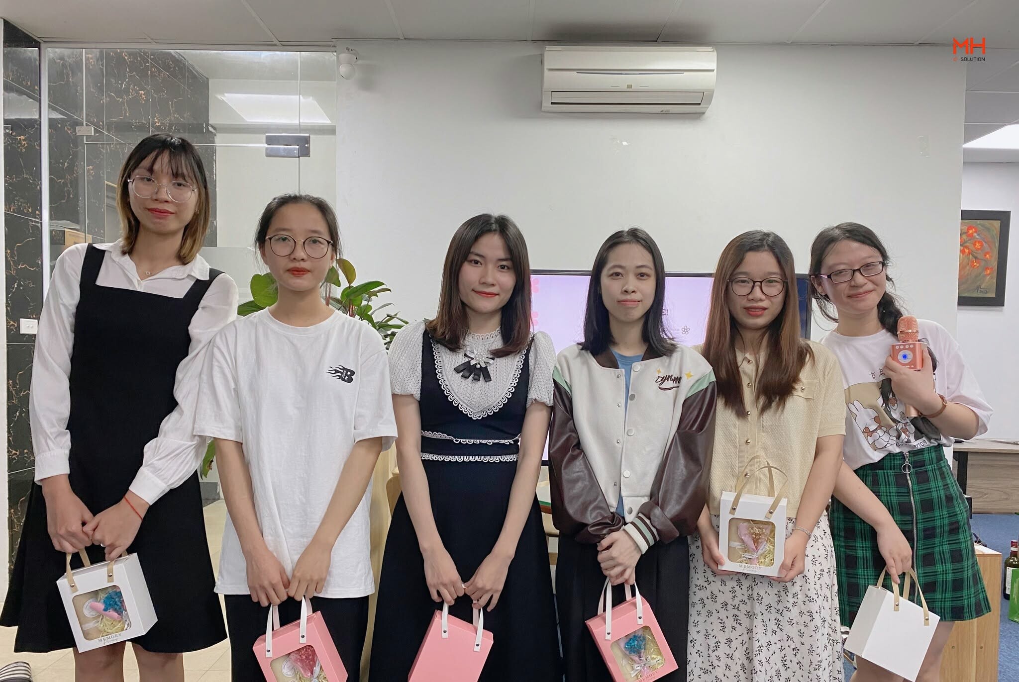 CÔNG NGHỆ MH SOLUTION 3