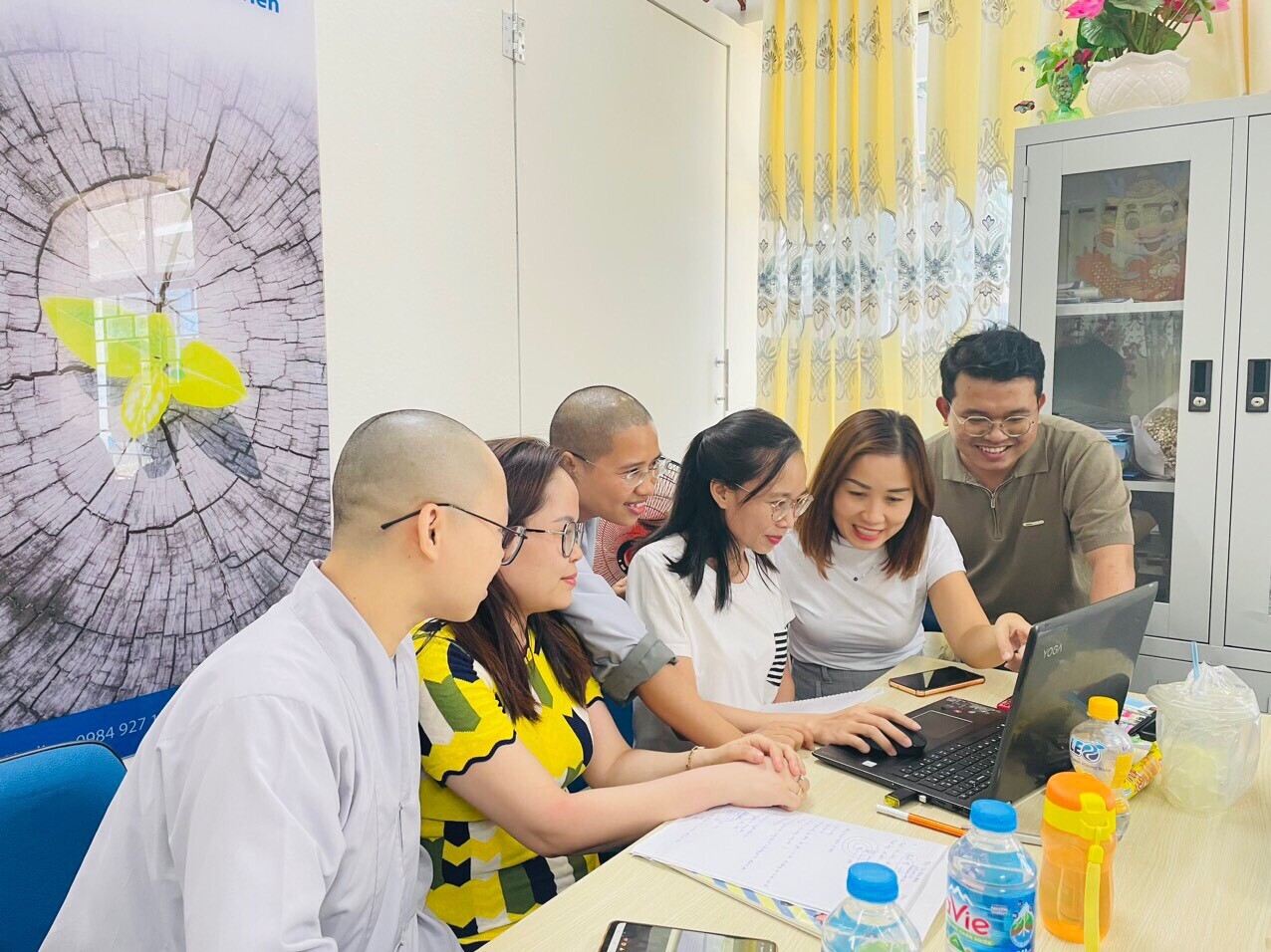 Viện Nghiên Cứu Phát Triển Giáo Dục Quốc Tế Việt 9