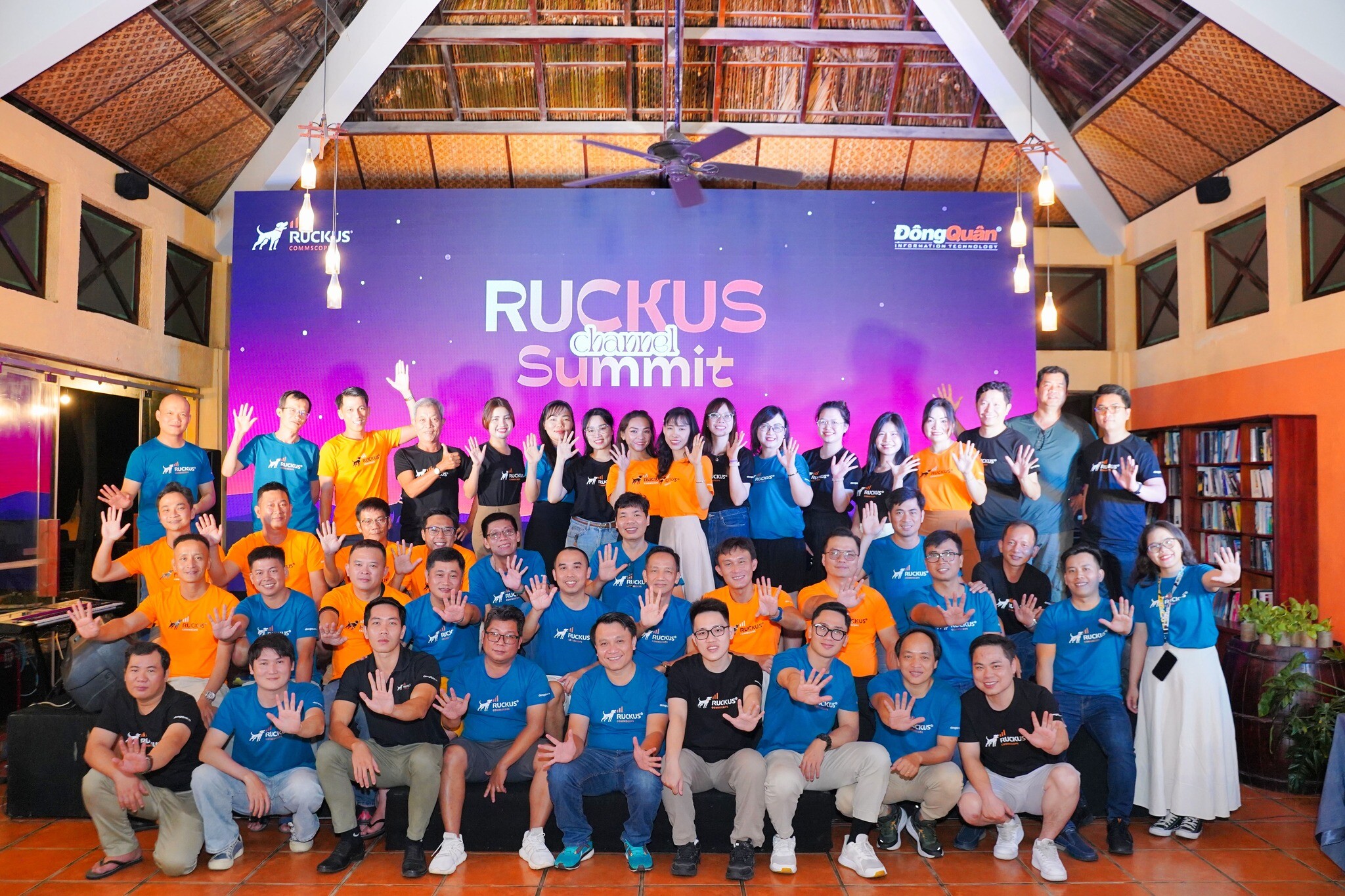 Công Nghệ - TV - TM Đông Quân 9