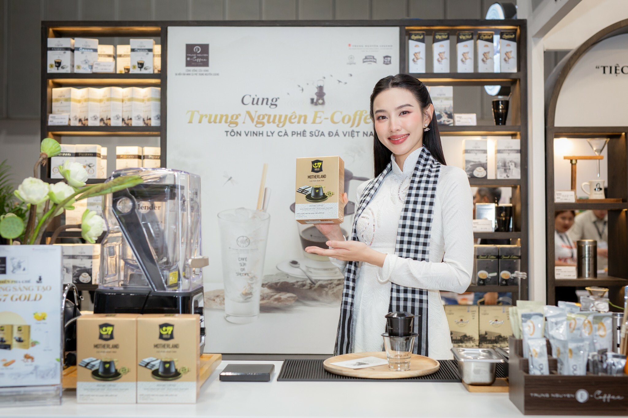 CÀ PHÊ TRUNG NGUYÊN 8