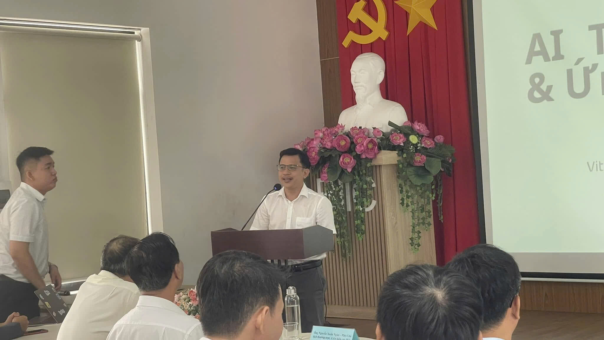 Metadata Solutions 1