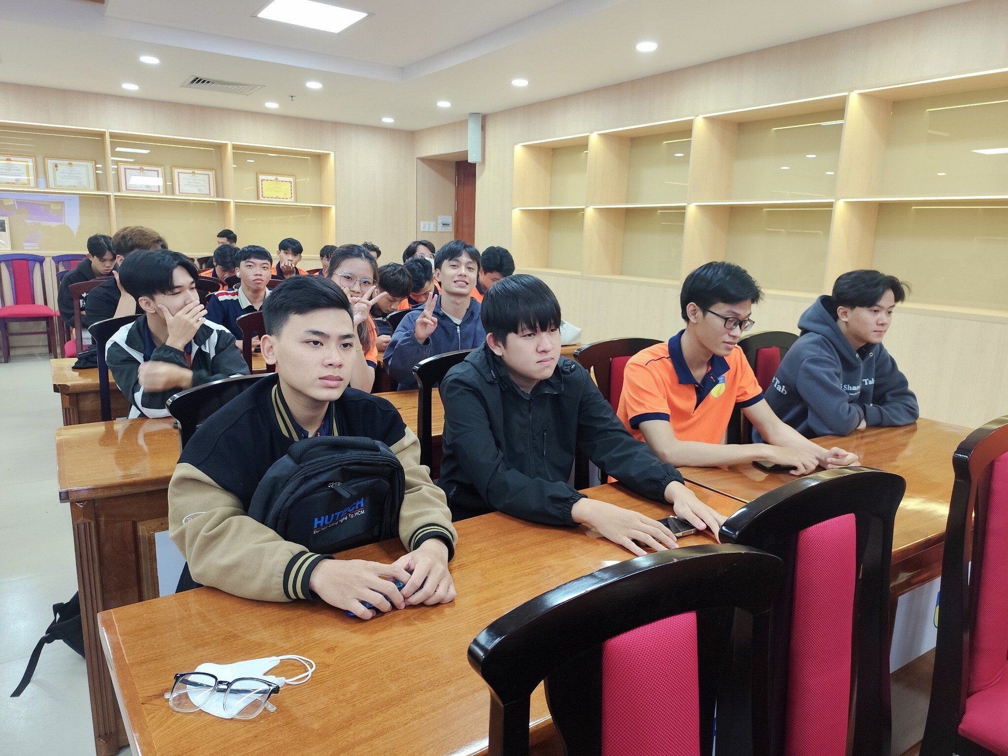 Địa Kỹ Thuật Và Nền Móng Thái Dương Hệ 10