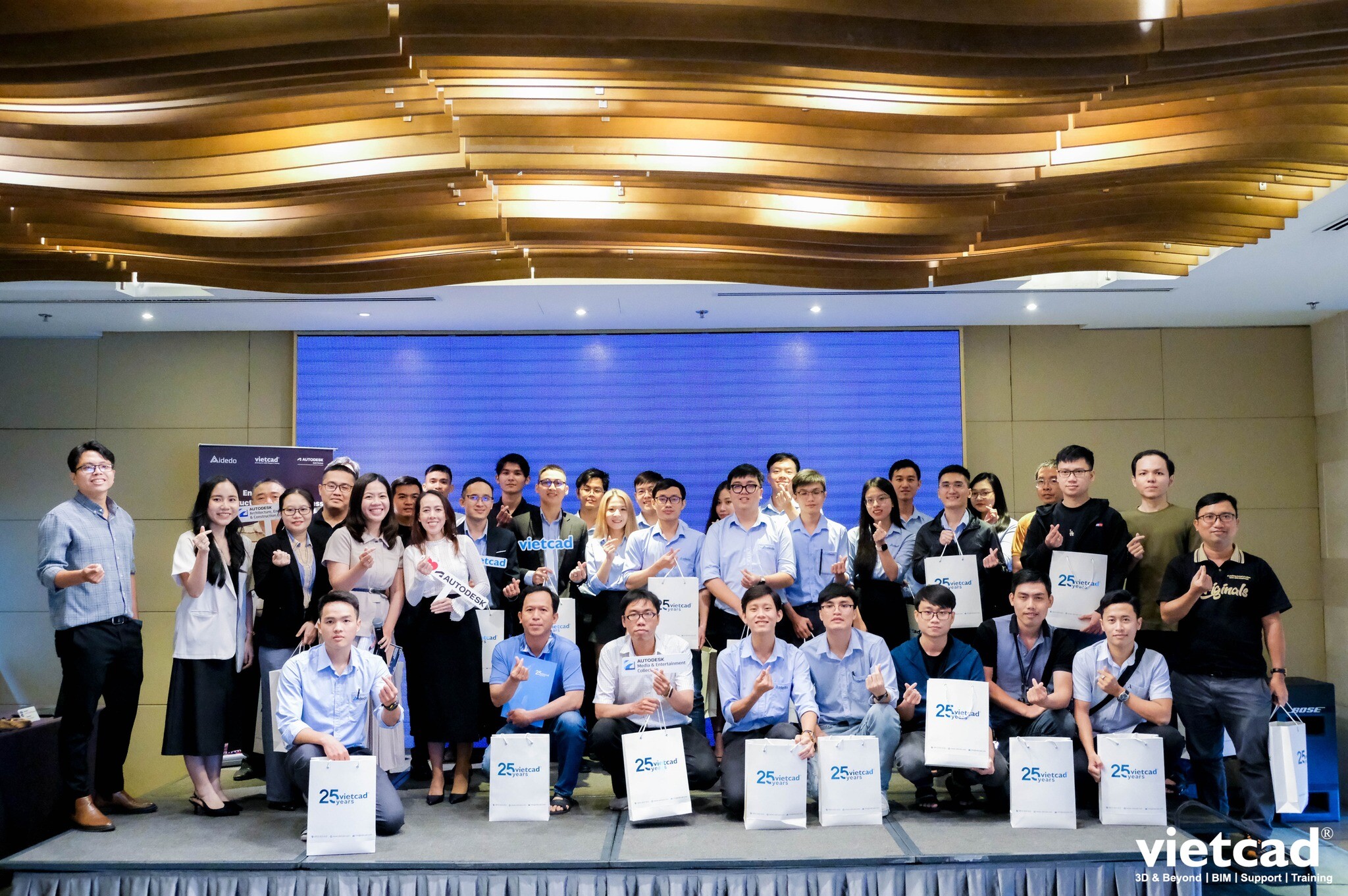 Tư Vấn Kỹ Thuật Và Tin Học Thương Mại Viet CAD 2