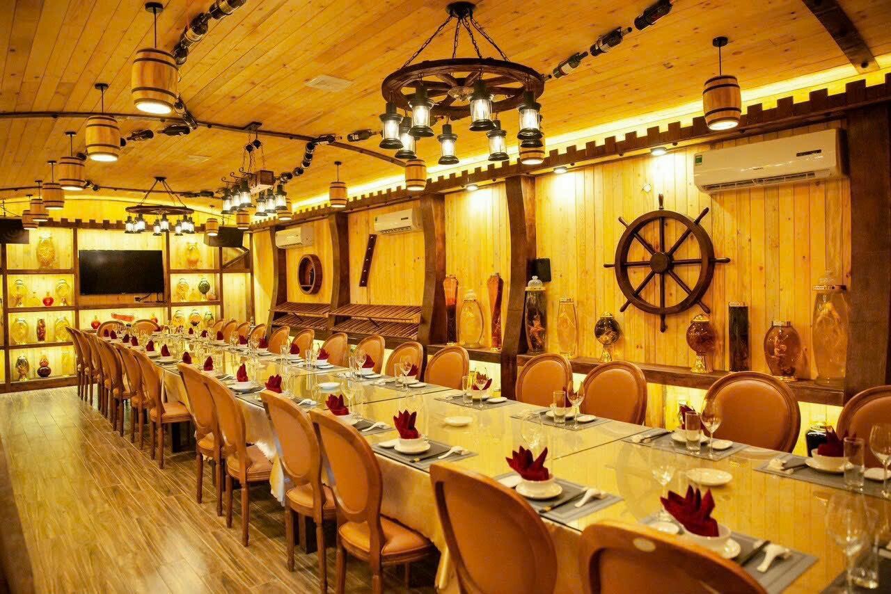 Quảng Xuân Restaurants 7