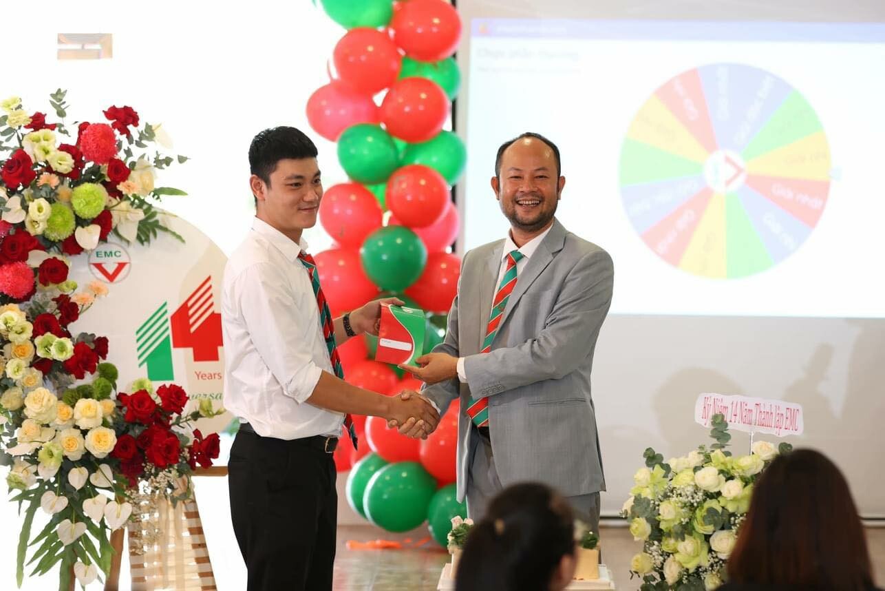 Tư Vấn Quản Lý Doanh Nghiệp EMC 2