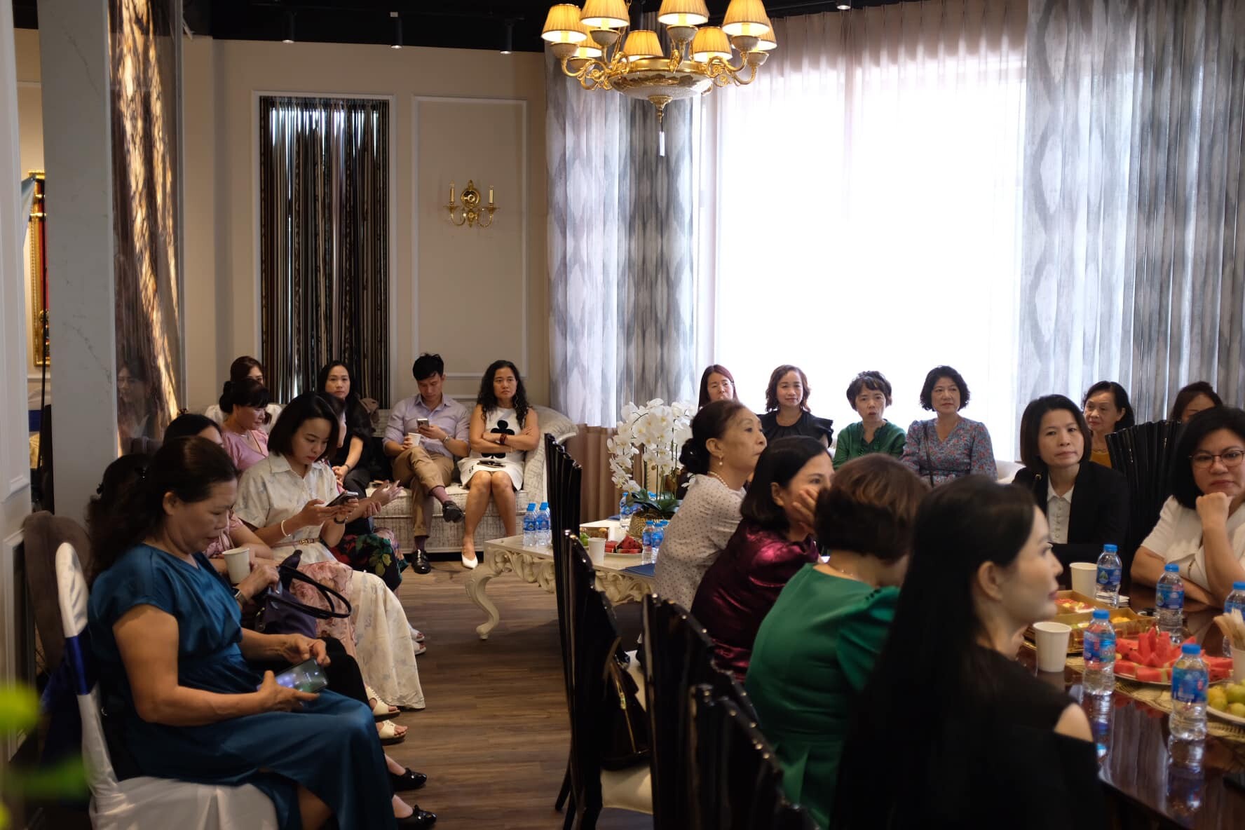 Công ty cổ phần thương mại Hà My 6