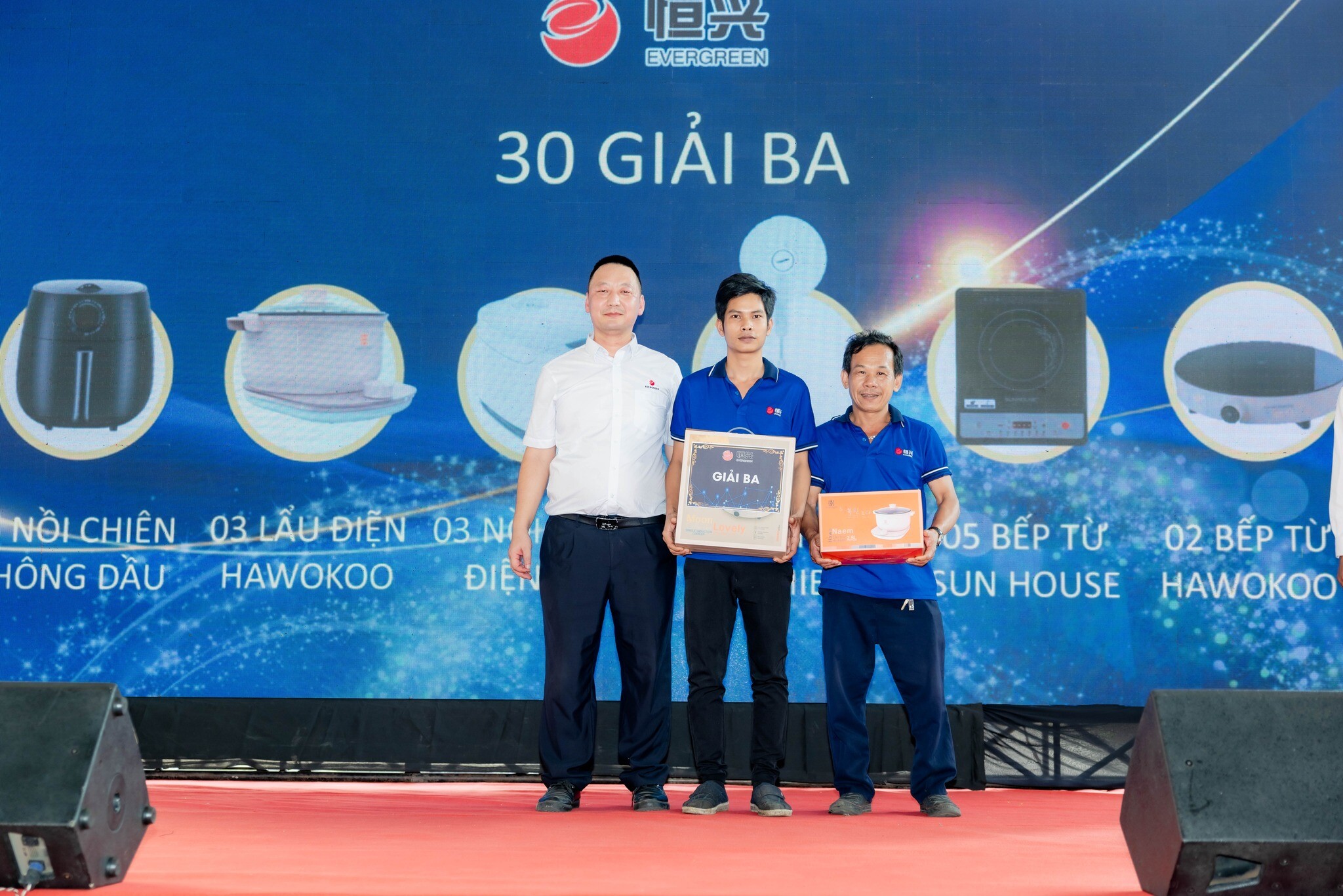 KHOA HỌC VÀ KĨ THUẬT EVERGREEN VIỆT NAM 1