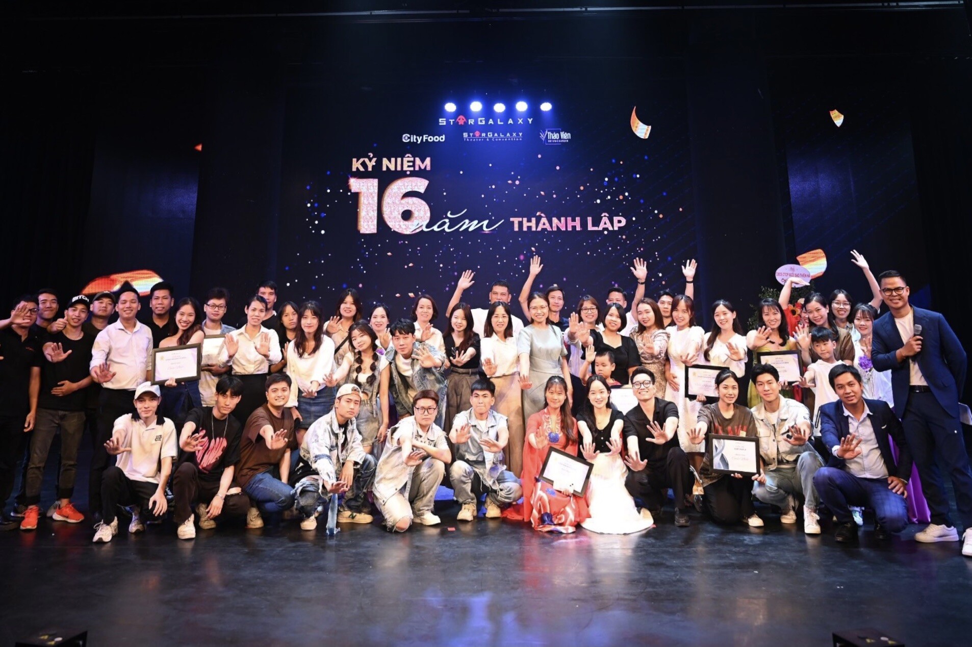 Ngôi Sao Thiên Hà 8