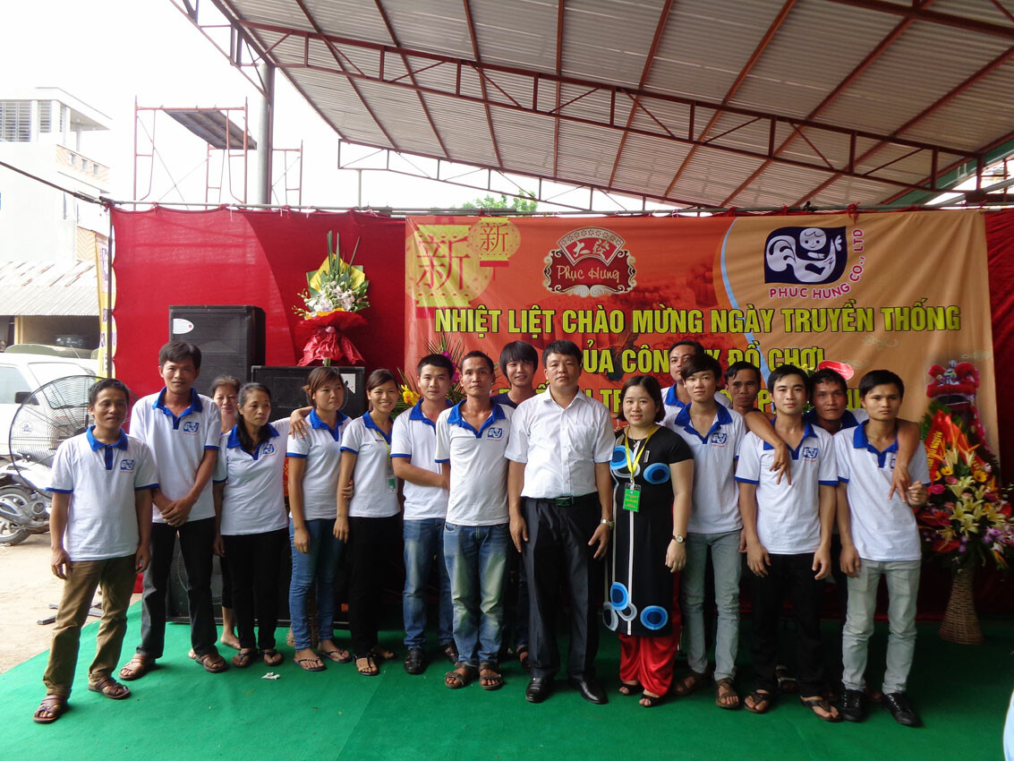 Thiết Bị Trường Học Phục Hưng 1