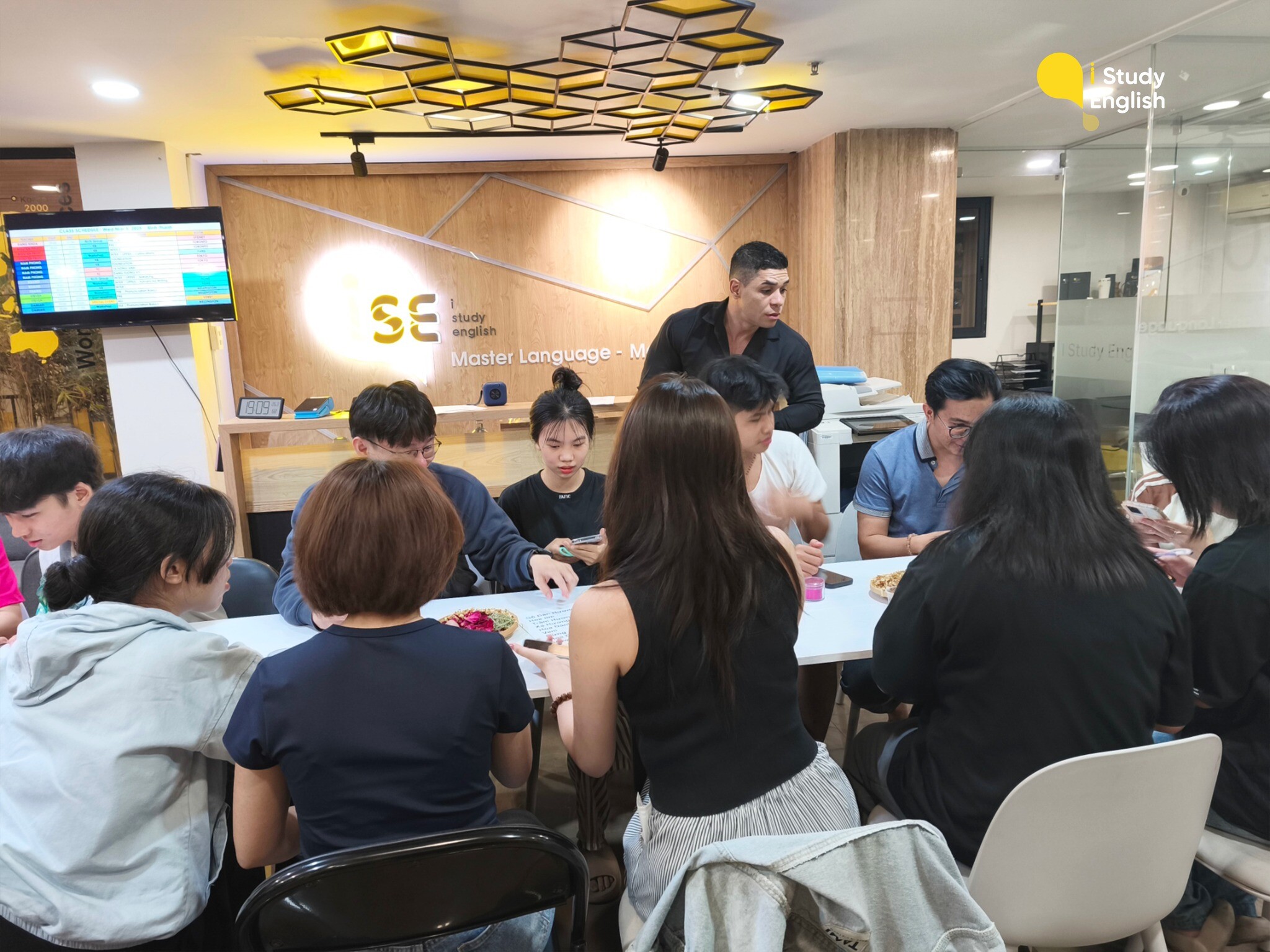 TƯ VẤN VÀ ĐÀO TẠO QUỐC TẾ ISE 9