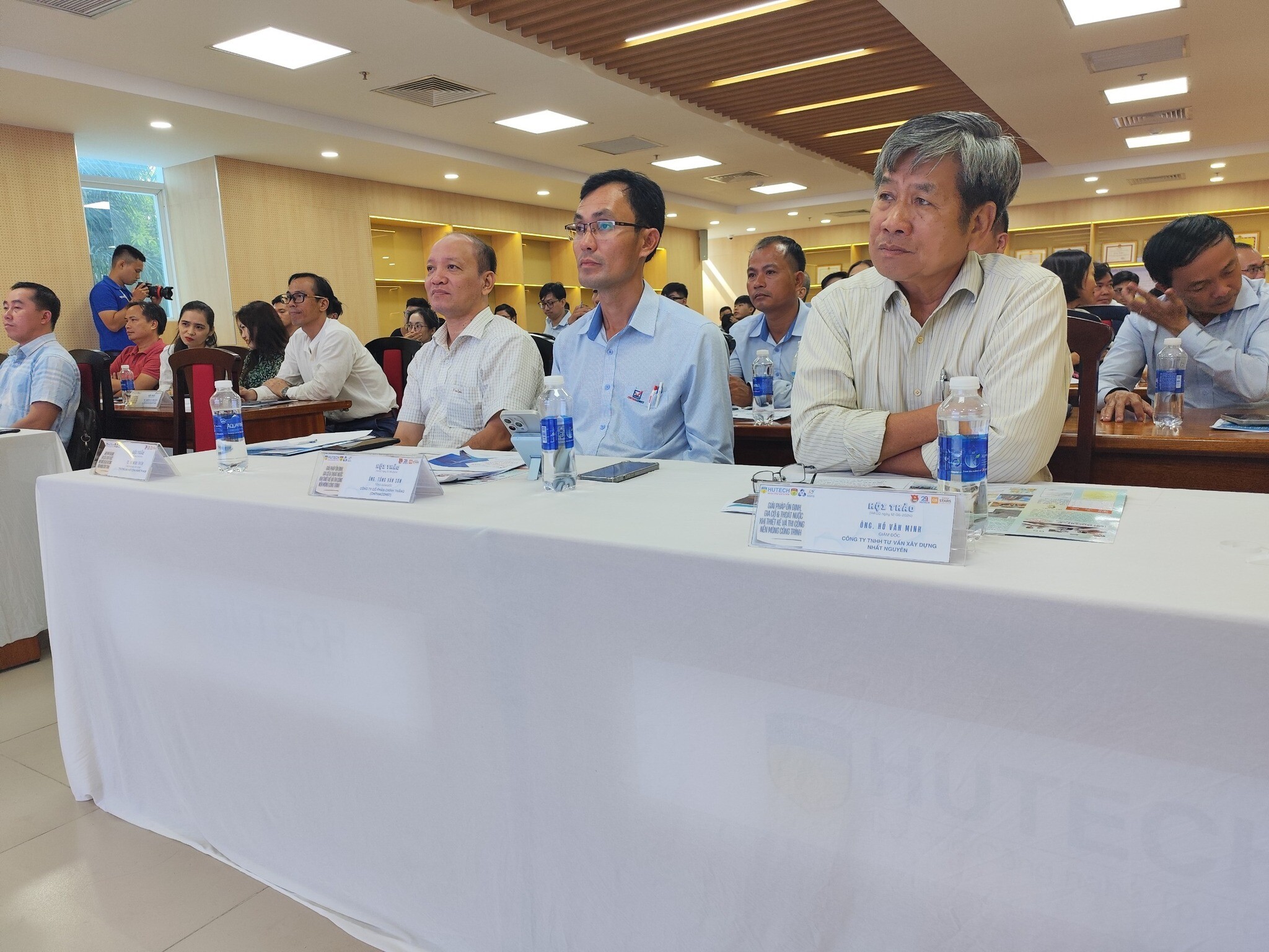 Địa Kỹ Thuật Và Nền Móng Thái Dương Hệ 11