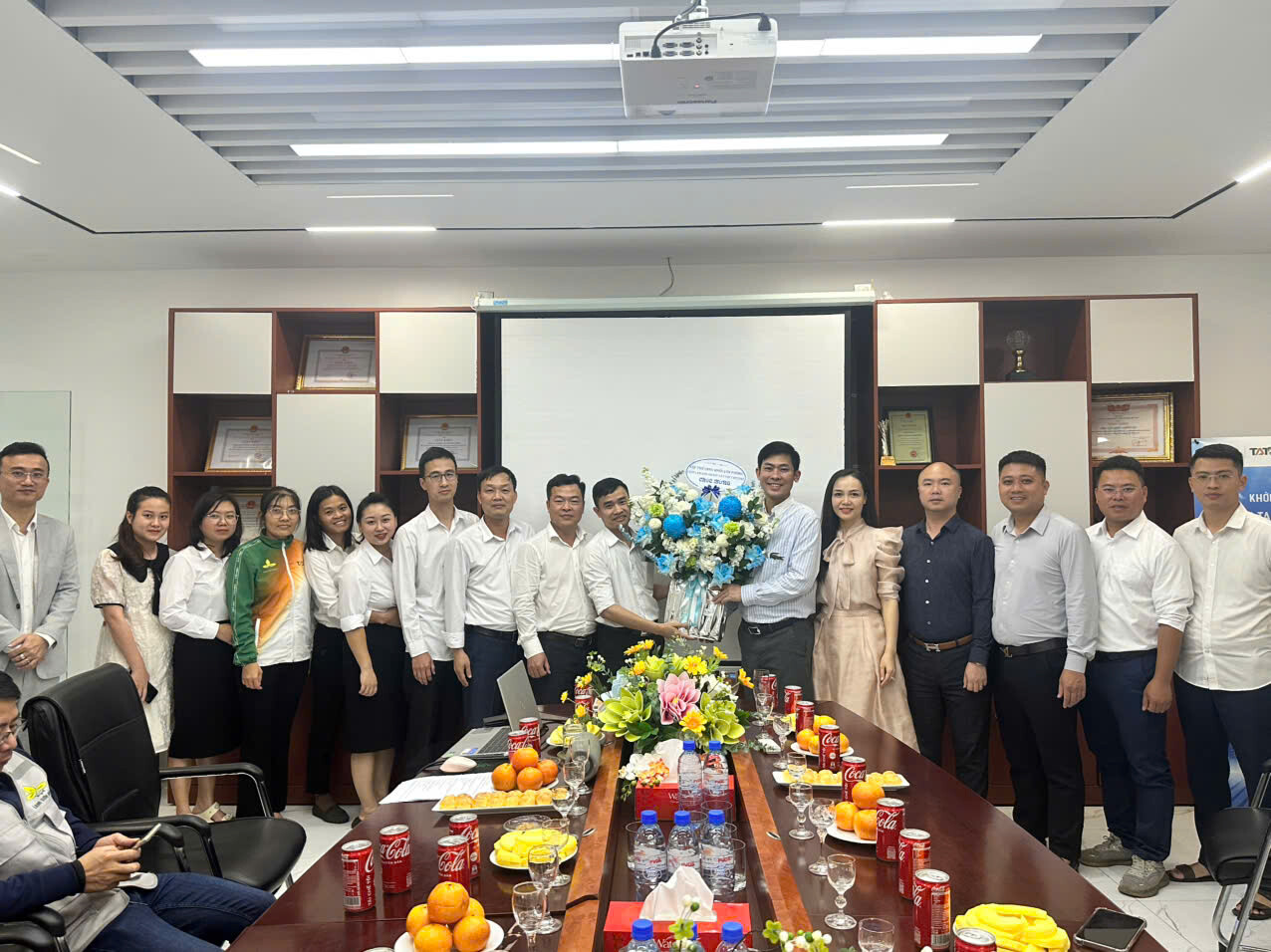Lam Sơn Invest 10