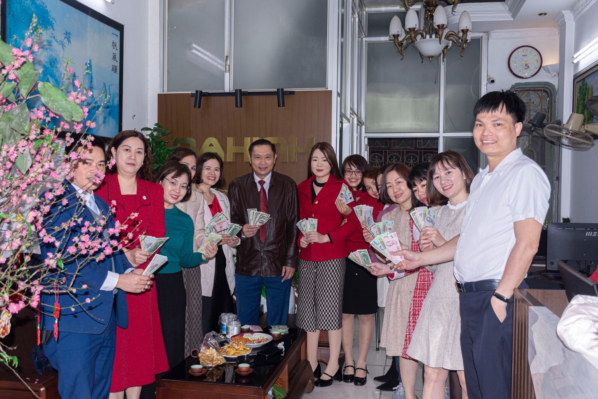 Sản xuất và thương mại Đa Hình 2