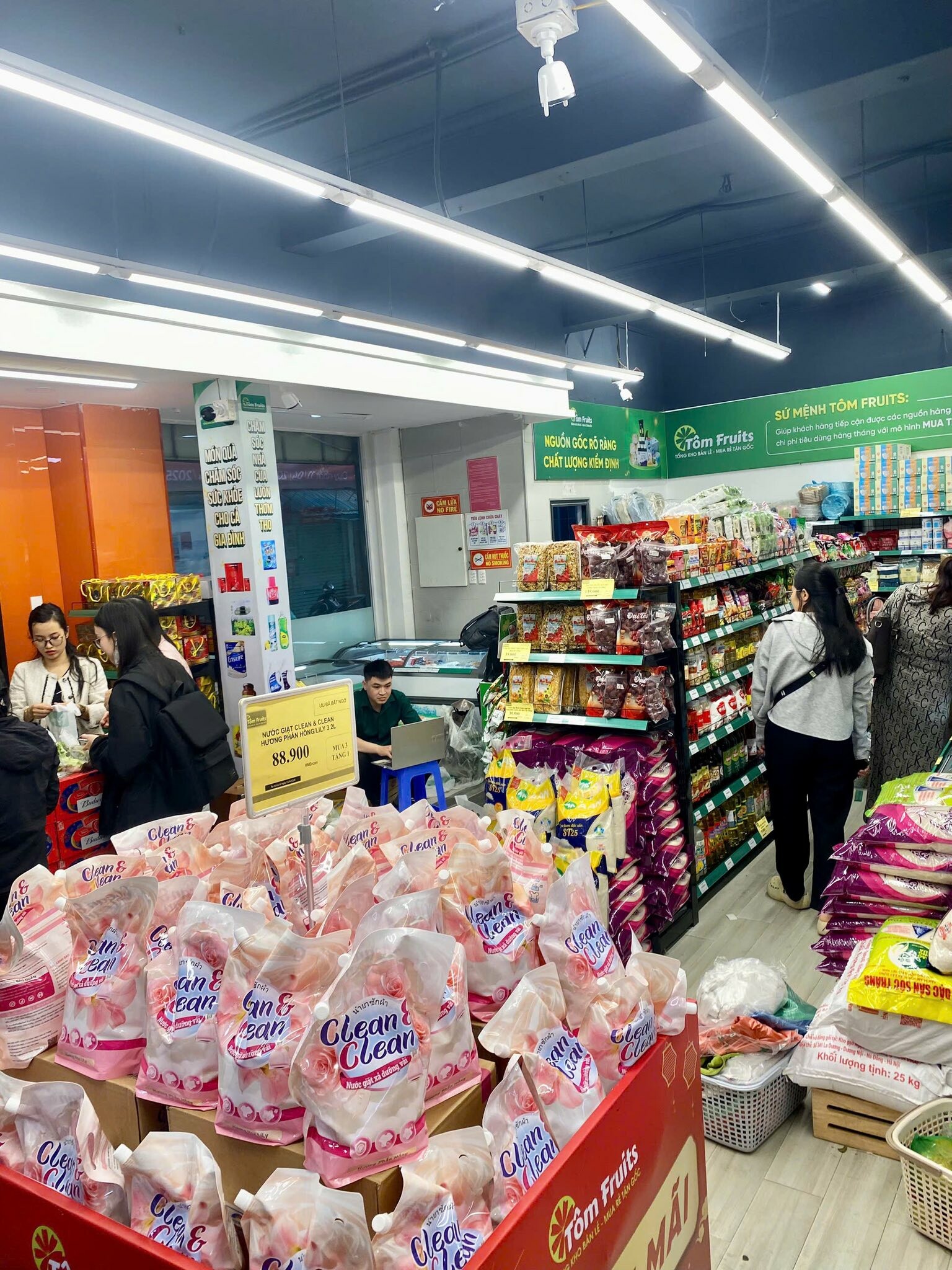 ĐẦU TƯ TÔM FRUITS VIỆT NAM 12