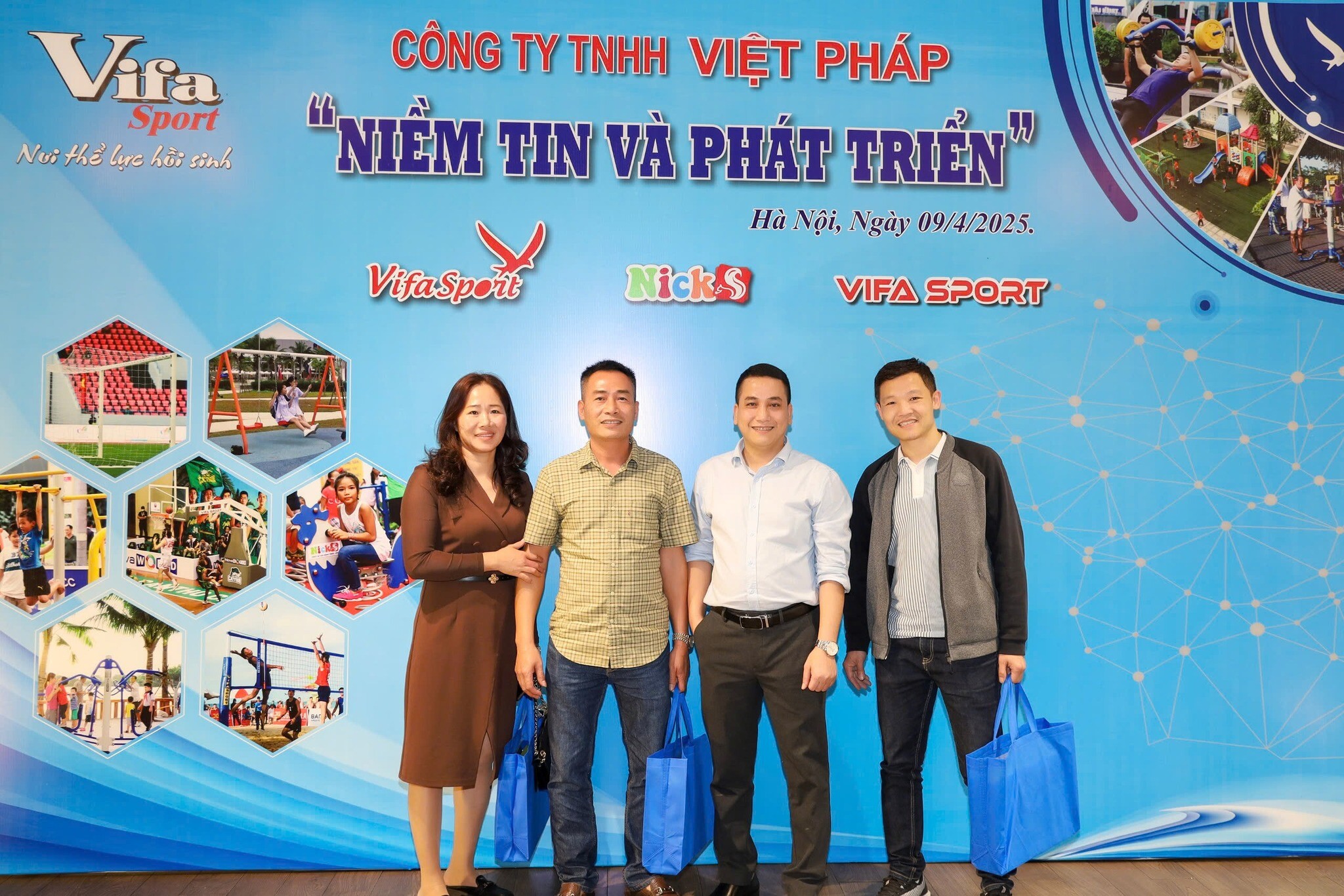 Công Ty TNHH Việt Pháp 12