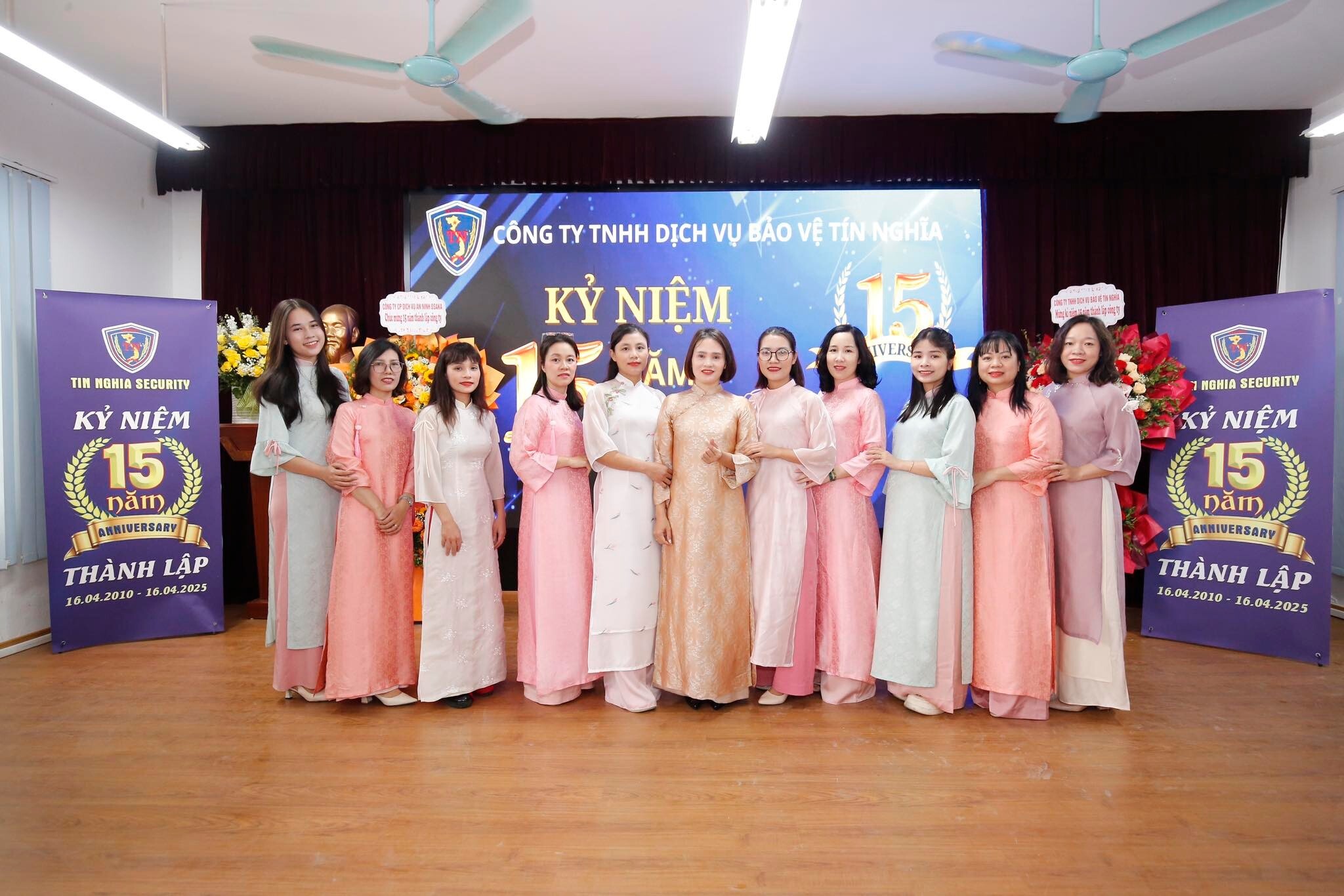 Bảo Vệ Tín Nghĩa 8