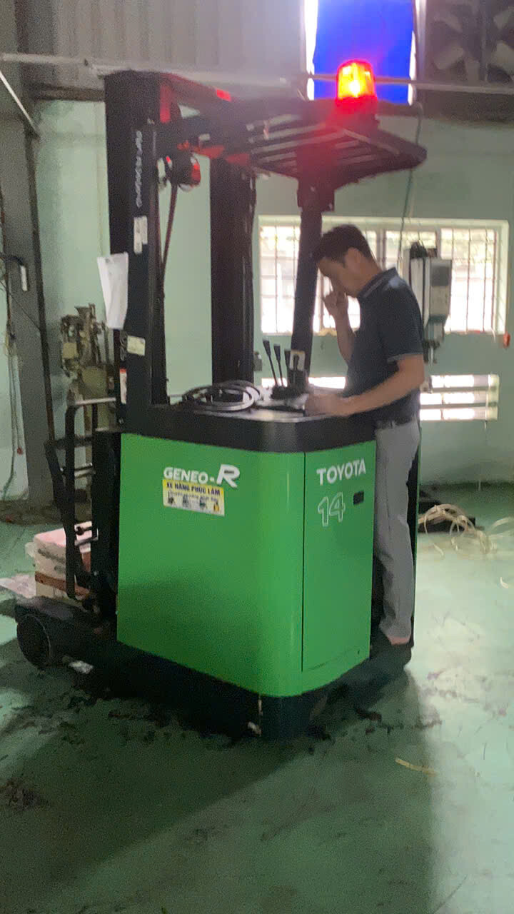 XE NÂNG PHÚC LÂM 6