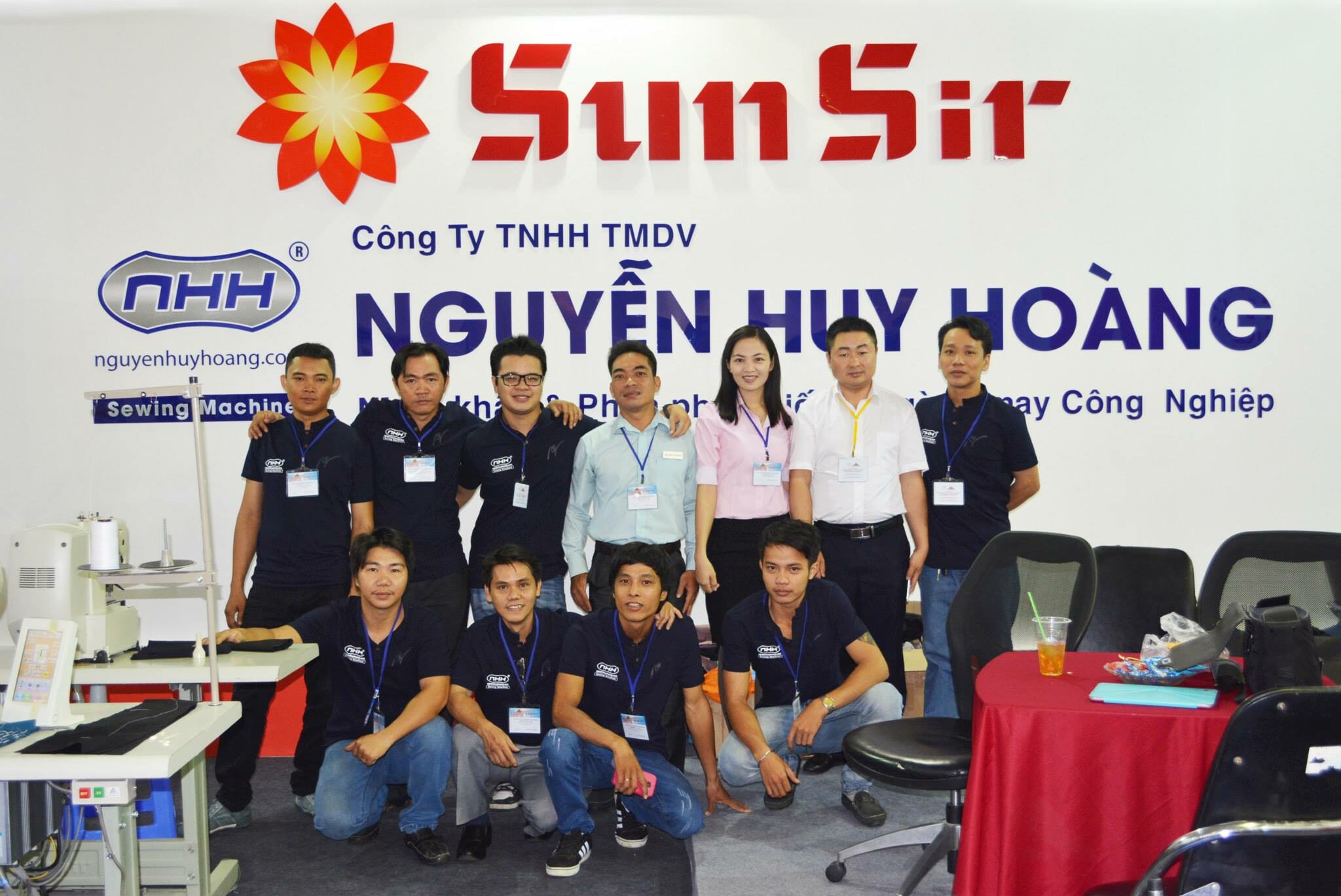 Thương Mại Dịch Vụ Nguyễn Huy Hoàng 1