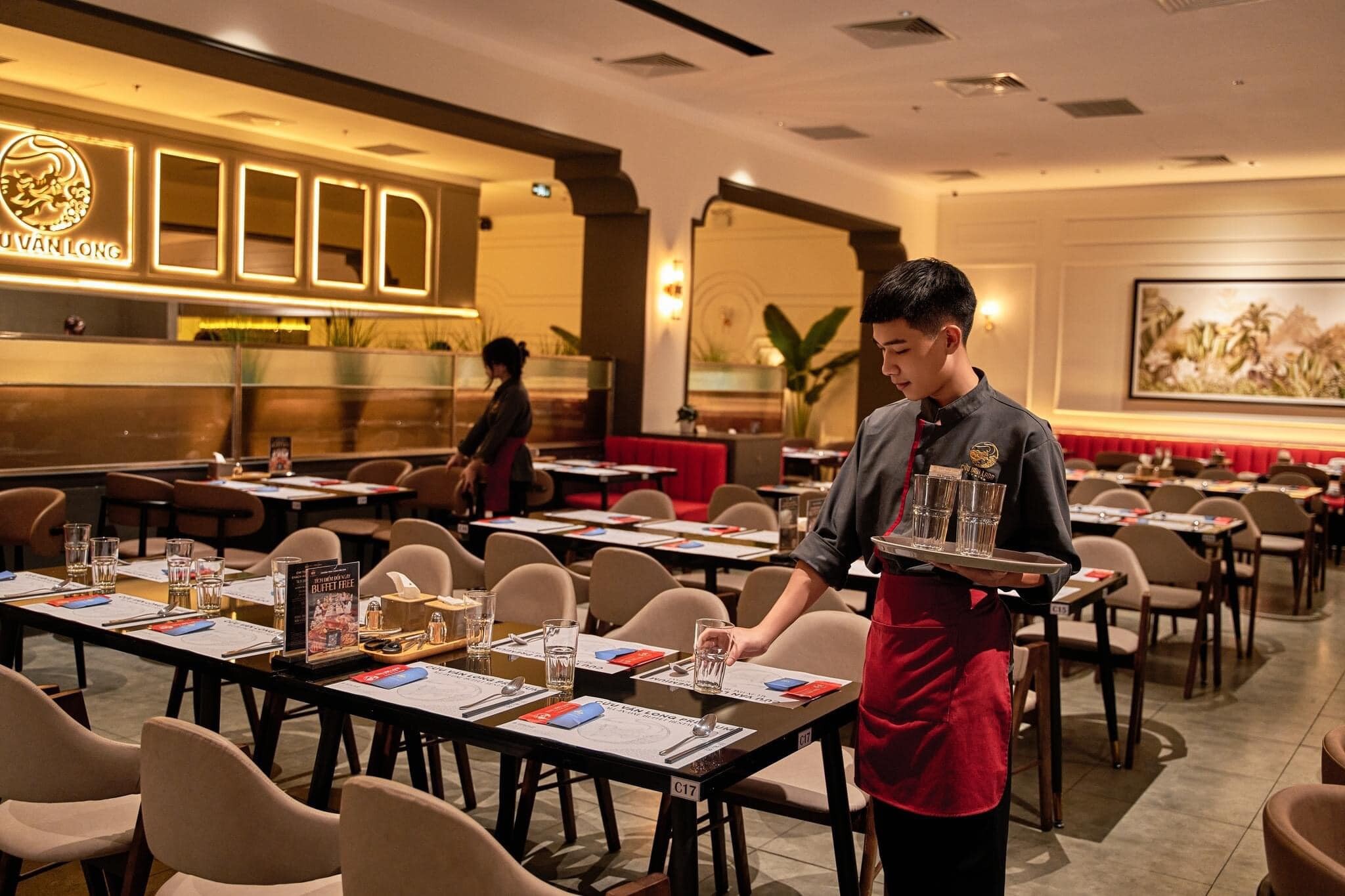 Sao Phương Nam - Nhà hàng Cửu Vân Long 8