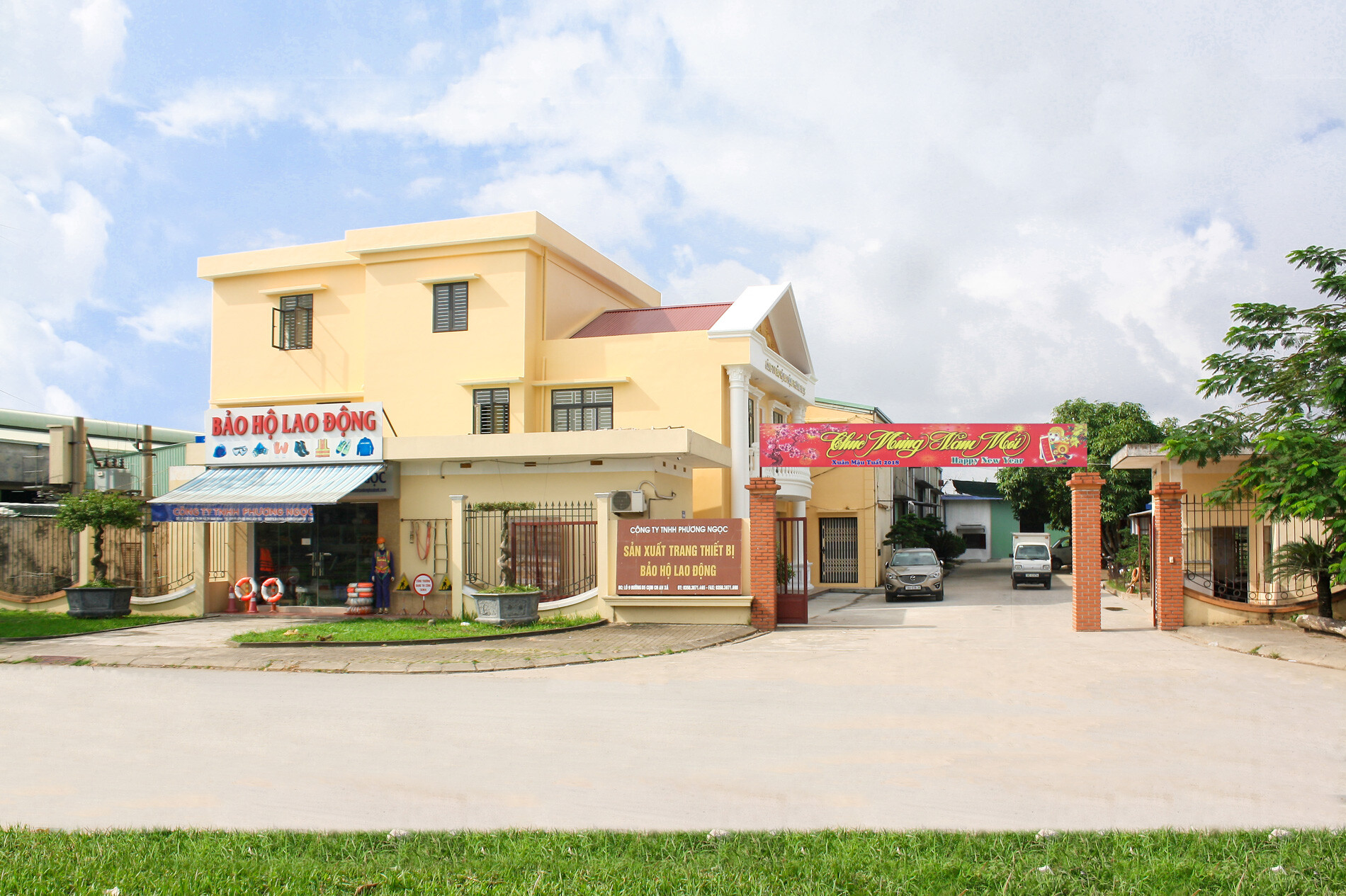 Sản xuất và Thương mại Bảo hộ lao động Hoà Bình 11