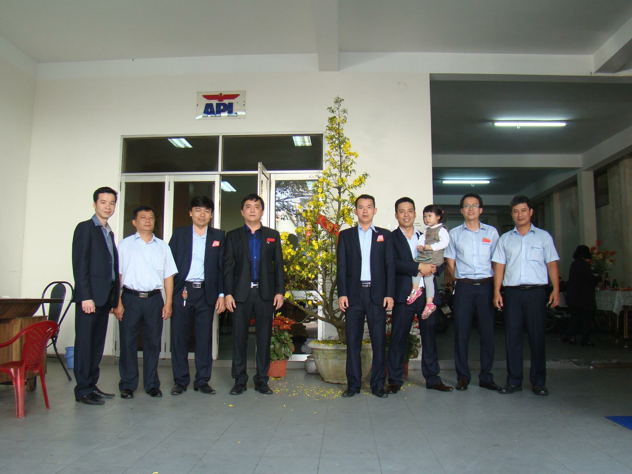 Vận tải và Thuê tàu (Vietfracht) 6