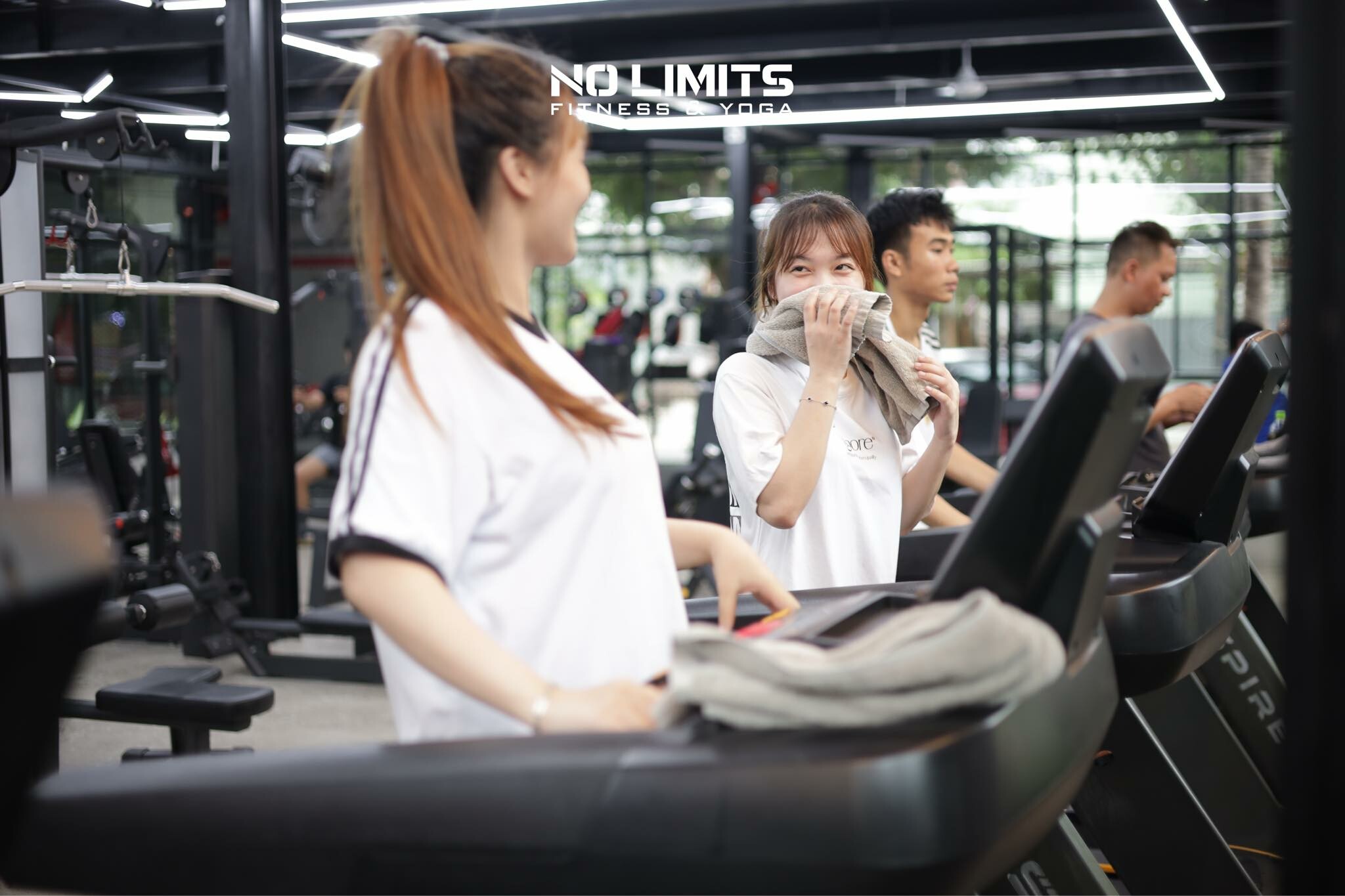 No Limits Fitness & Yoga Center 10
