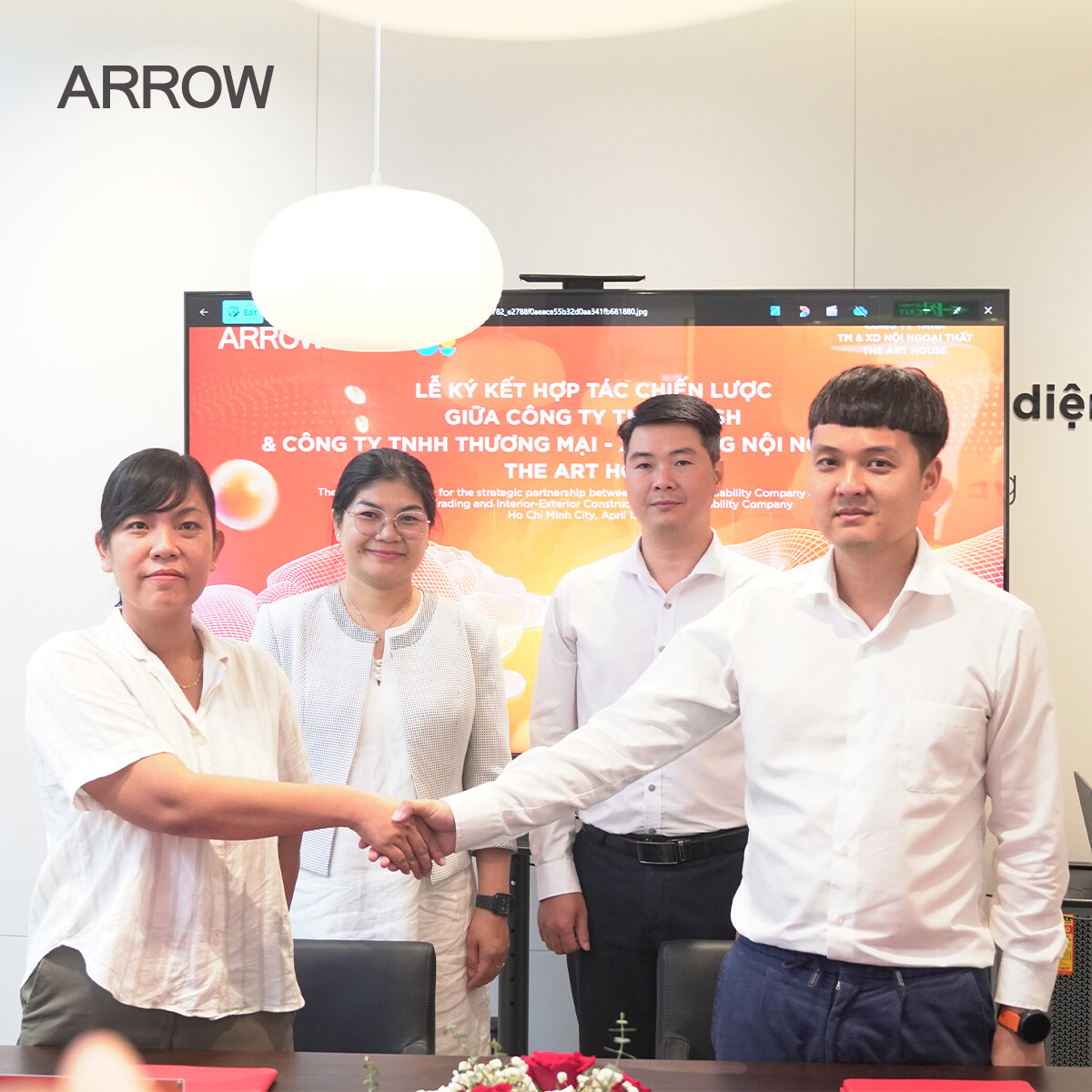 DASH - Arrow Việt Nam 11