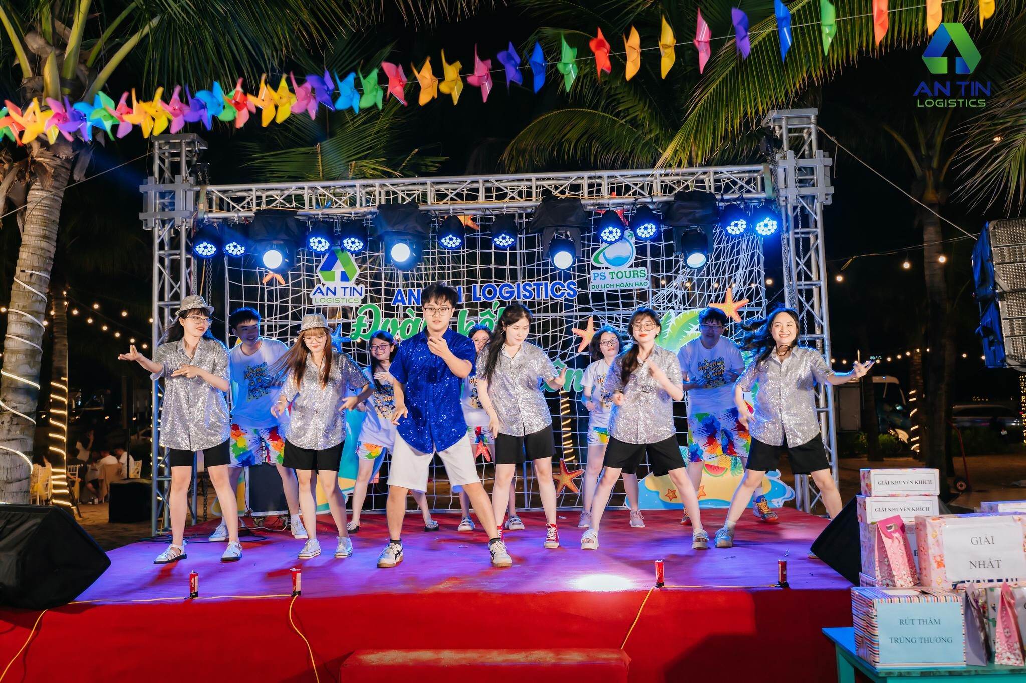 Công Ty Cổ Phần Liên Vận An Tín 12