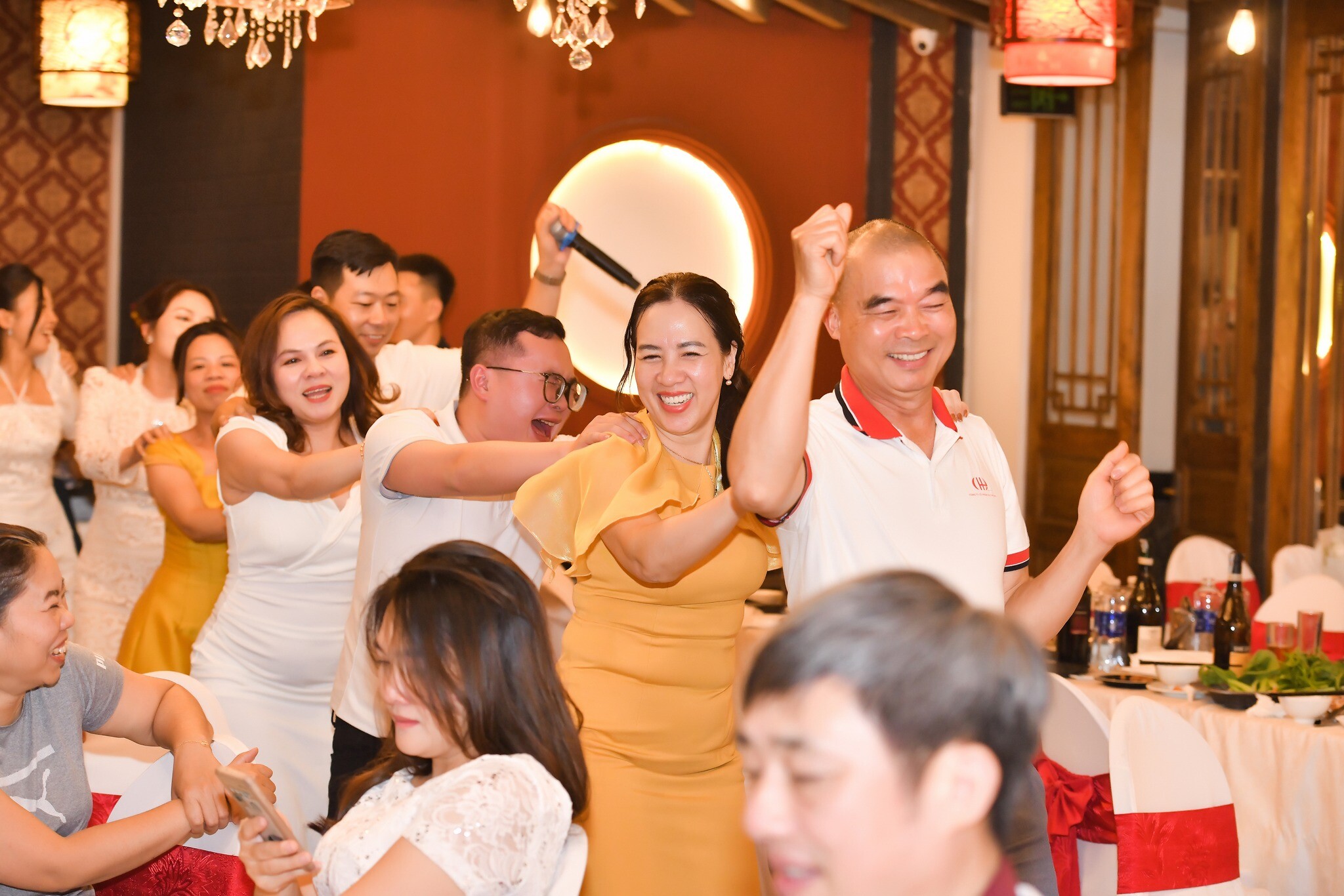 CÔNG TY CP HUY PHONG 10