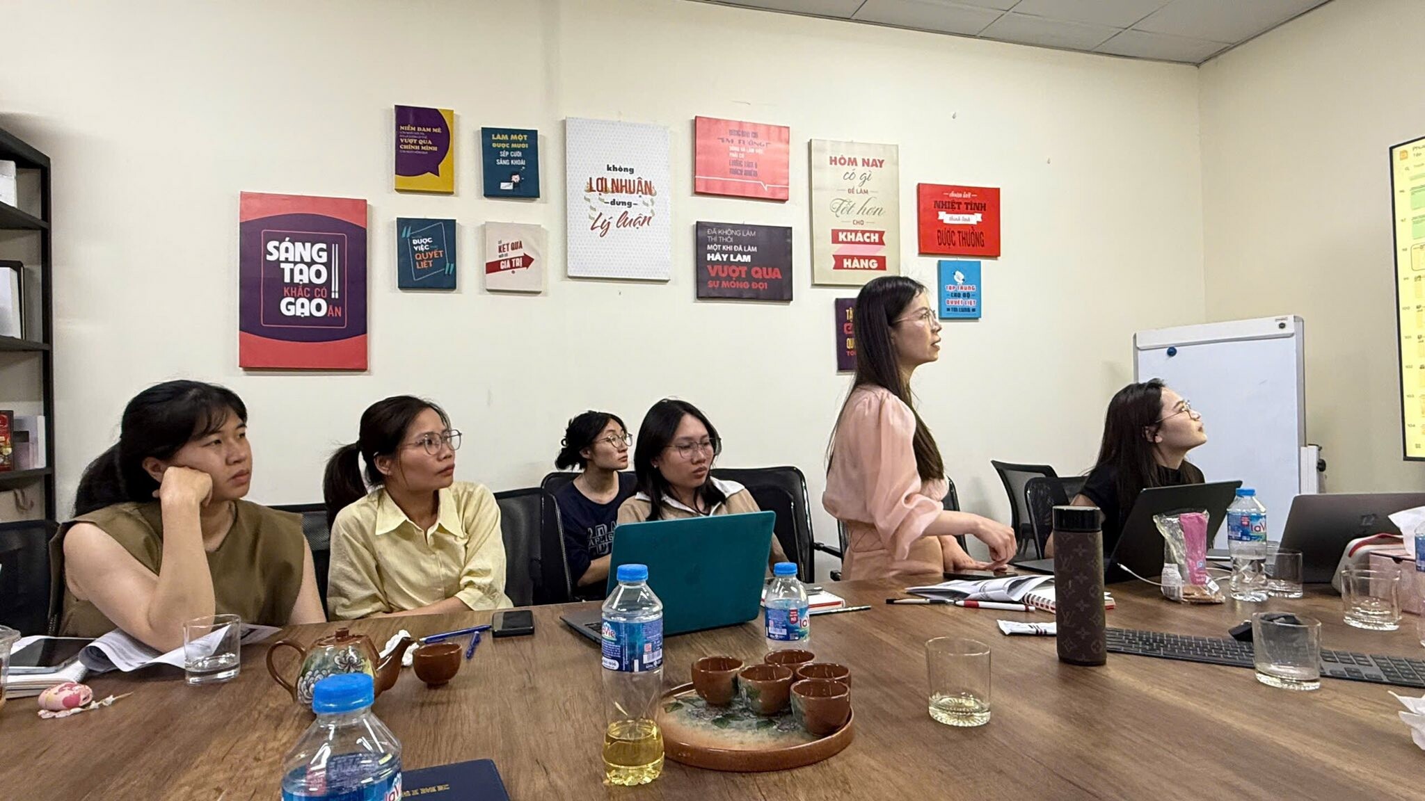 Thương Mại Quảng Cáo và In Phú Sỹ 9