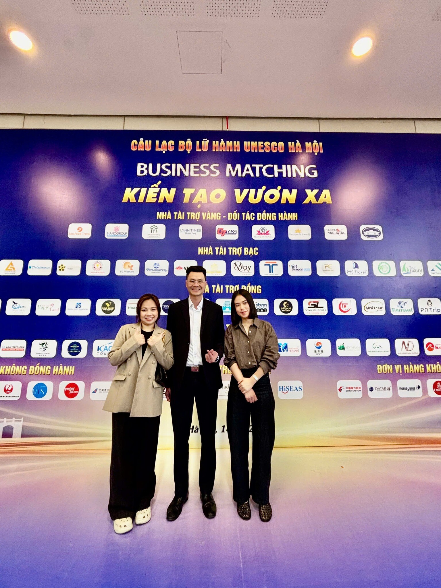 HiSEAS International Tourism Group 8