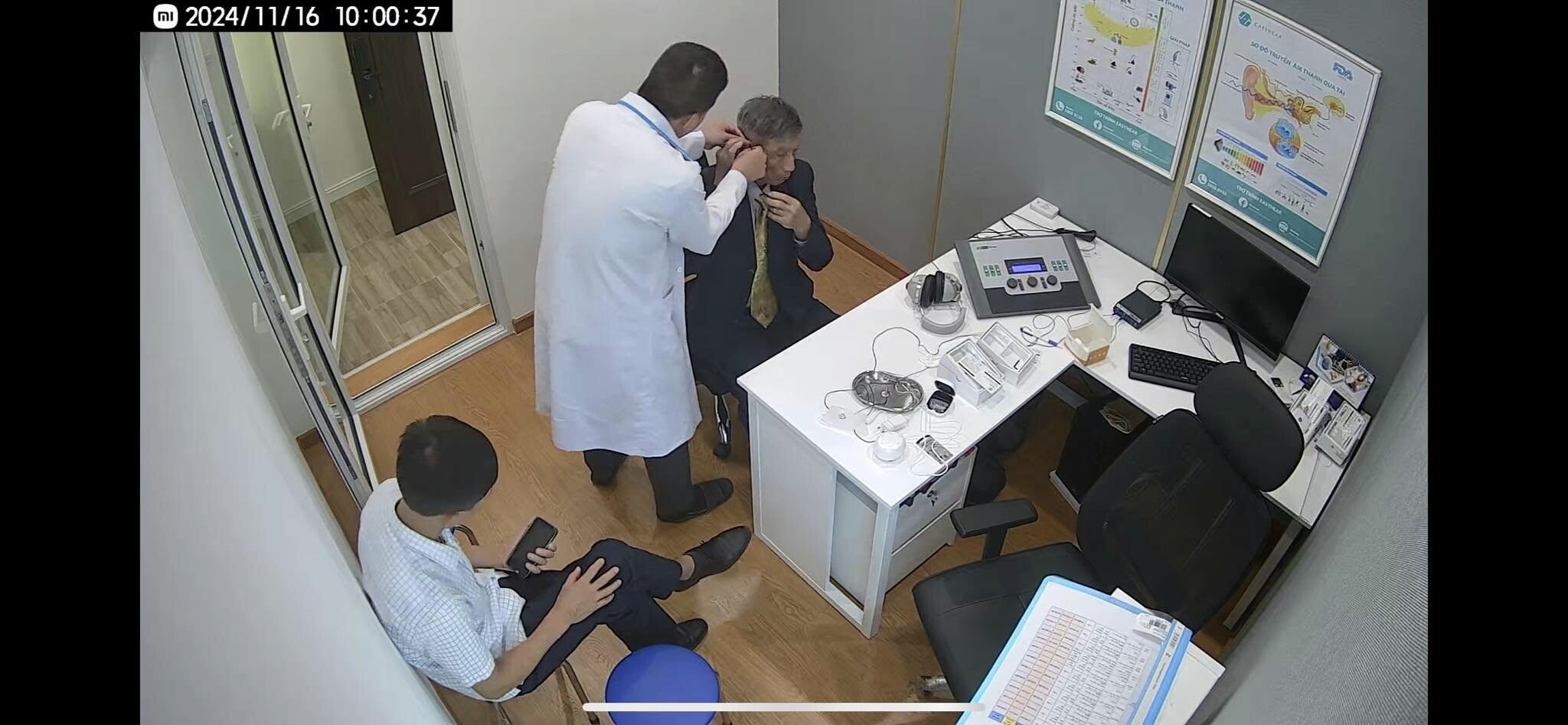 Thính Giác Nhân Ái 11