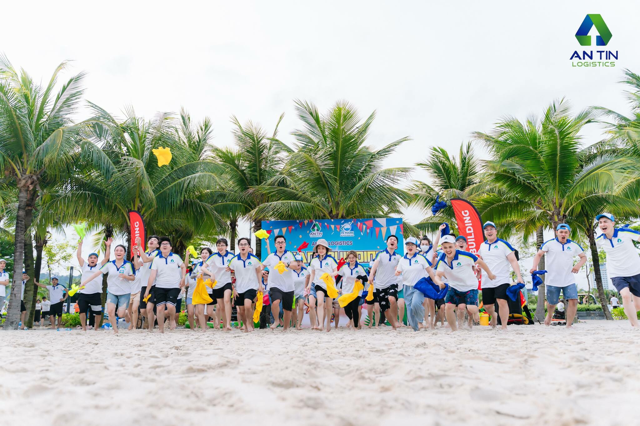 Công Ty Cổ Phần Liên Vận An Tín 2