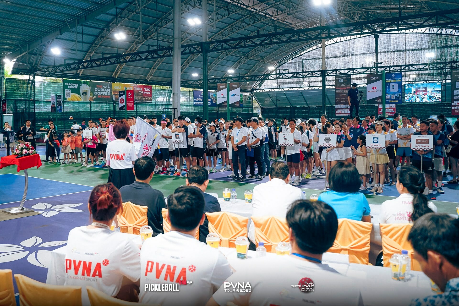 Dệt may Delta - Dụng cụ Thể thao Delta 1