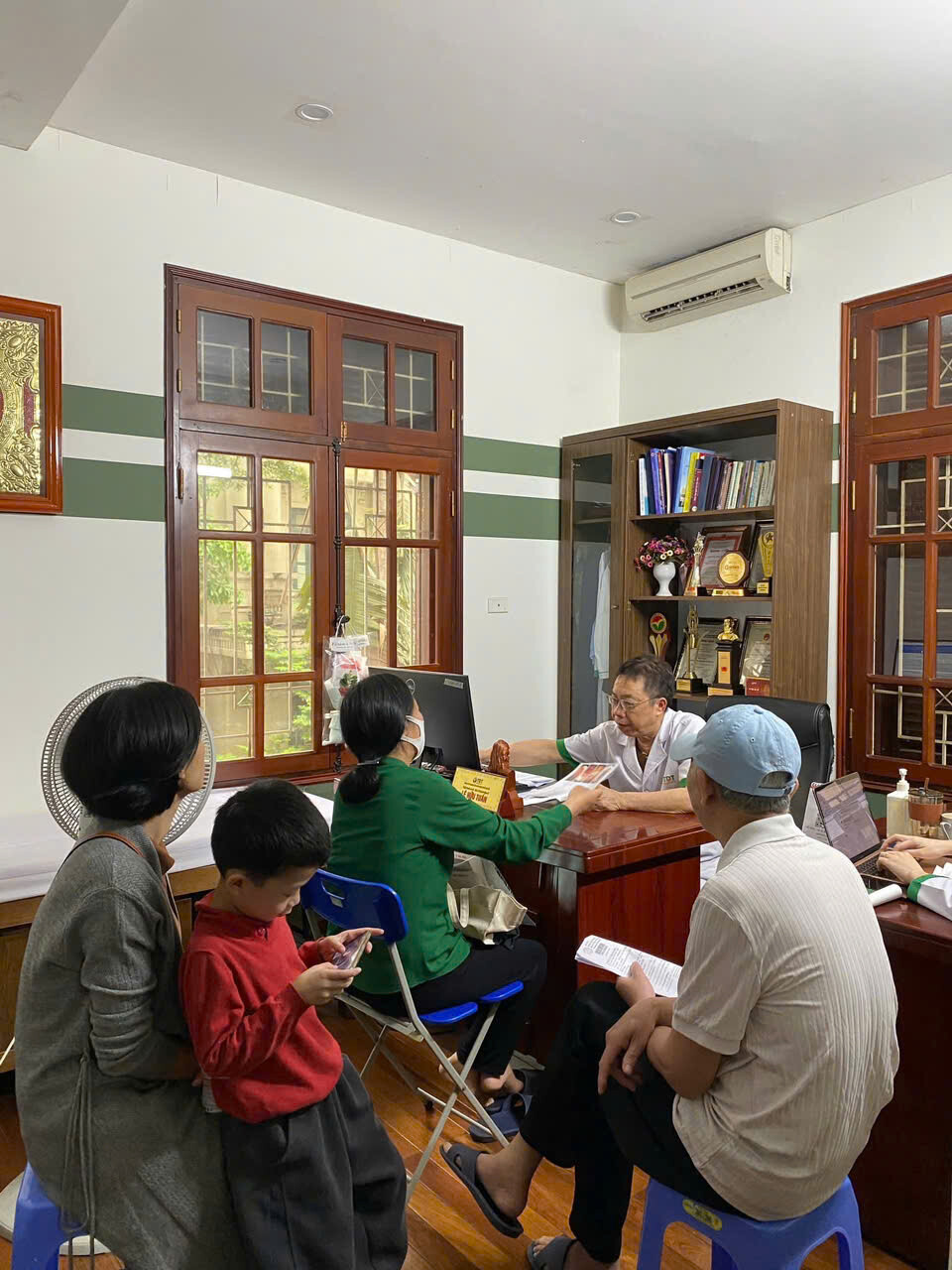 Bệnh viện Thuốc Dân Tộc 11