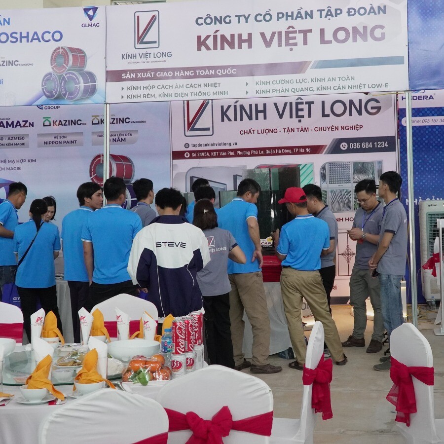 TẬP ĐOÀN KÍNH VIỆT LONG 10