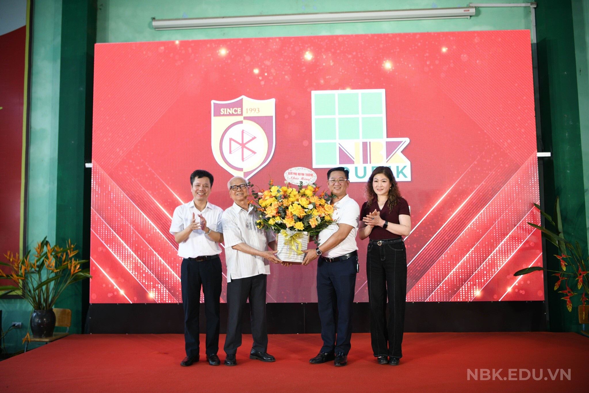 Hệ Thống Trường Chất Lượng Cao Nguyễn Bỉnh Khiêm 12