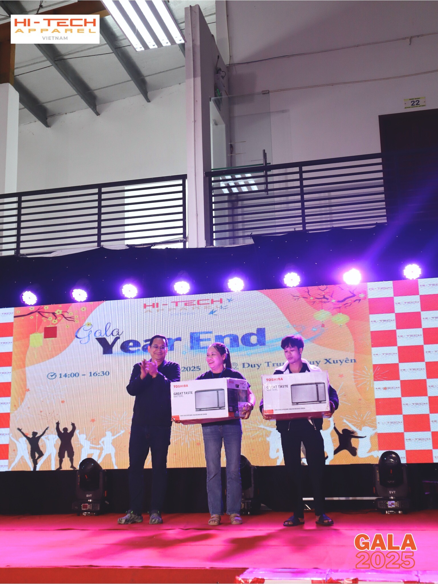 HI – TECH VIỆT NAM APPAREL 6