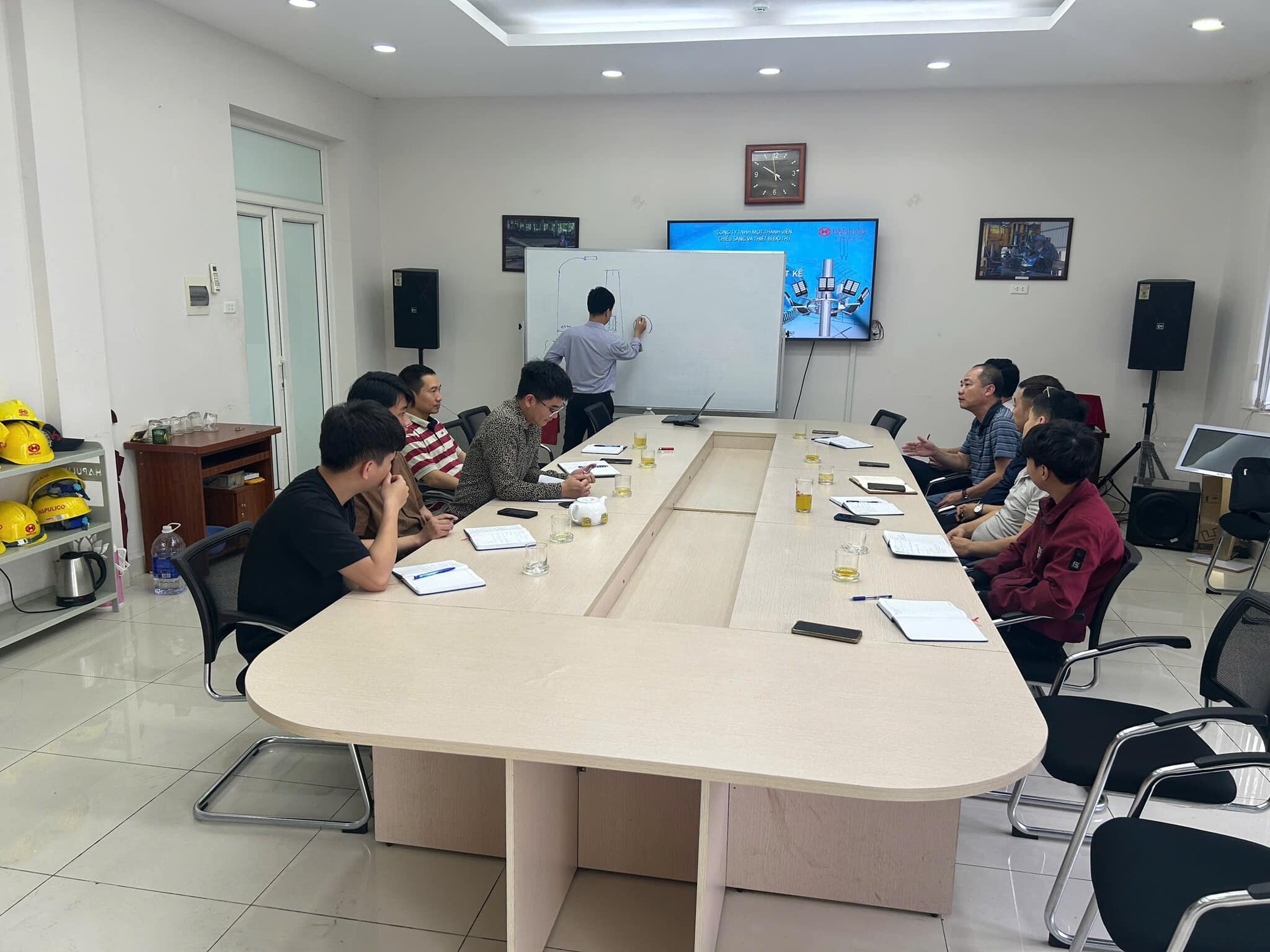 Chiếu Sáng Và Thiết Bị Đô Thị 5