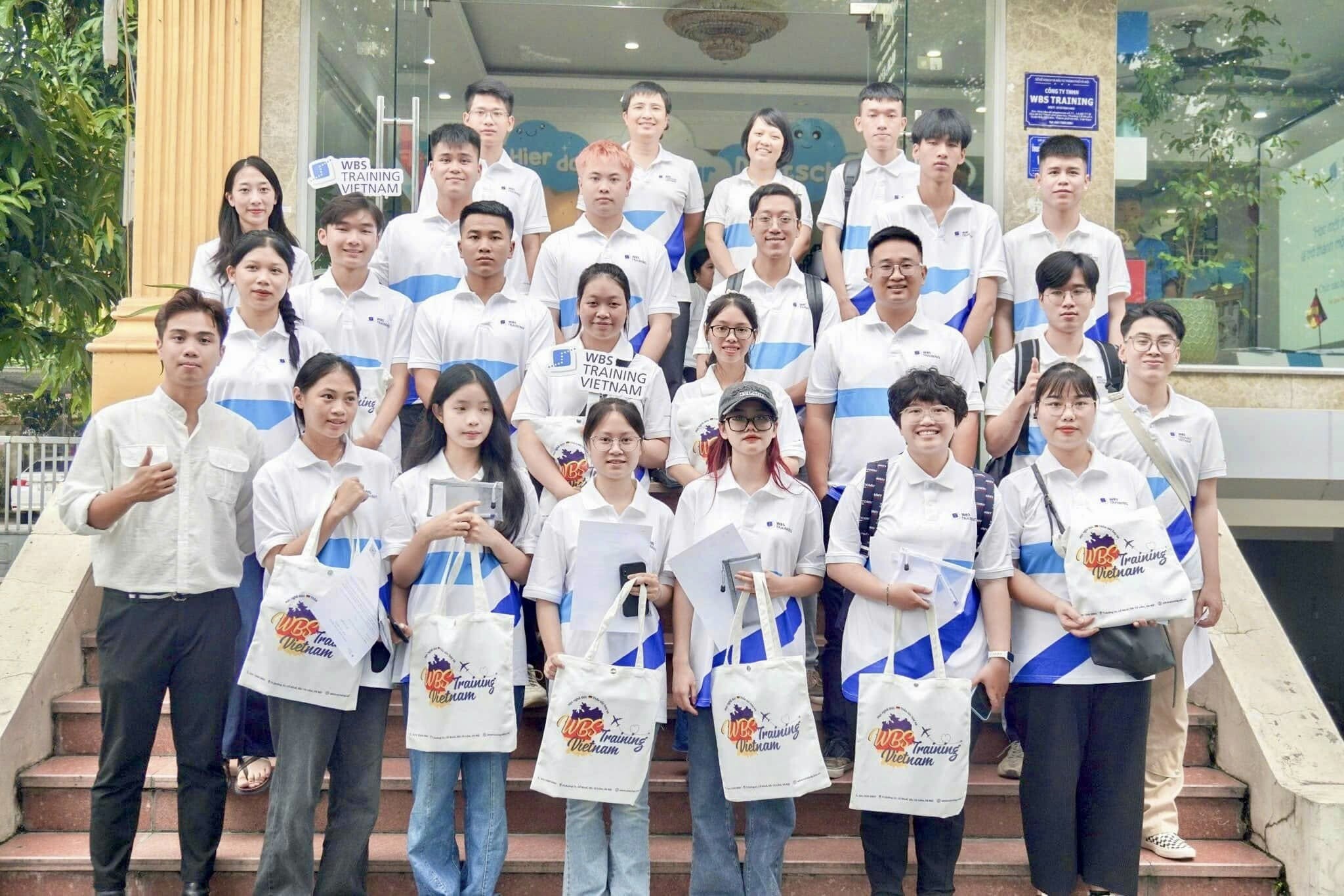 WBS TRAINING VIETNAM 9