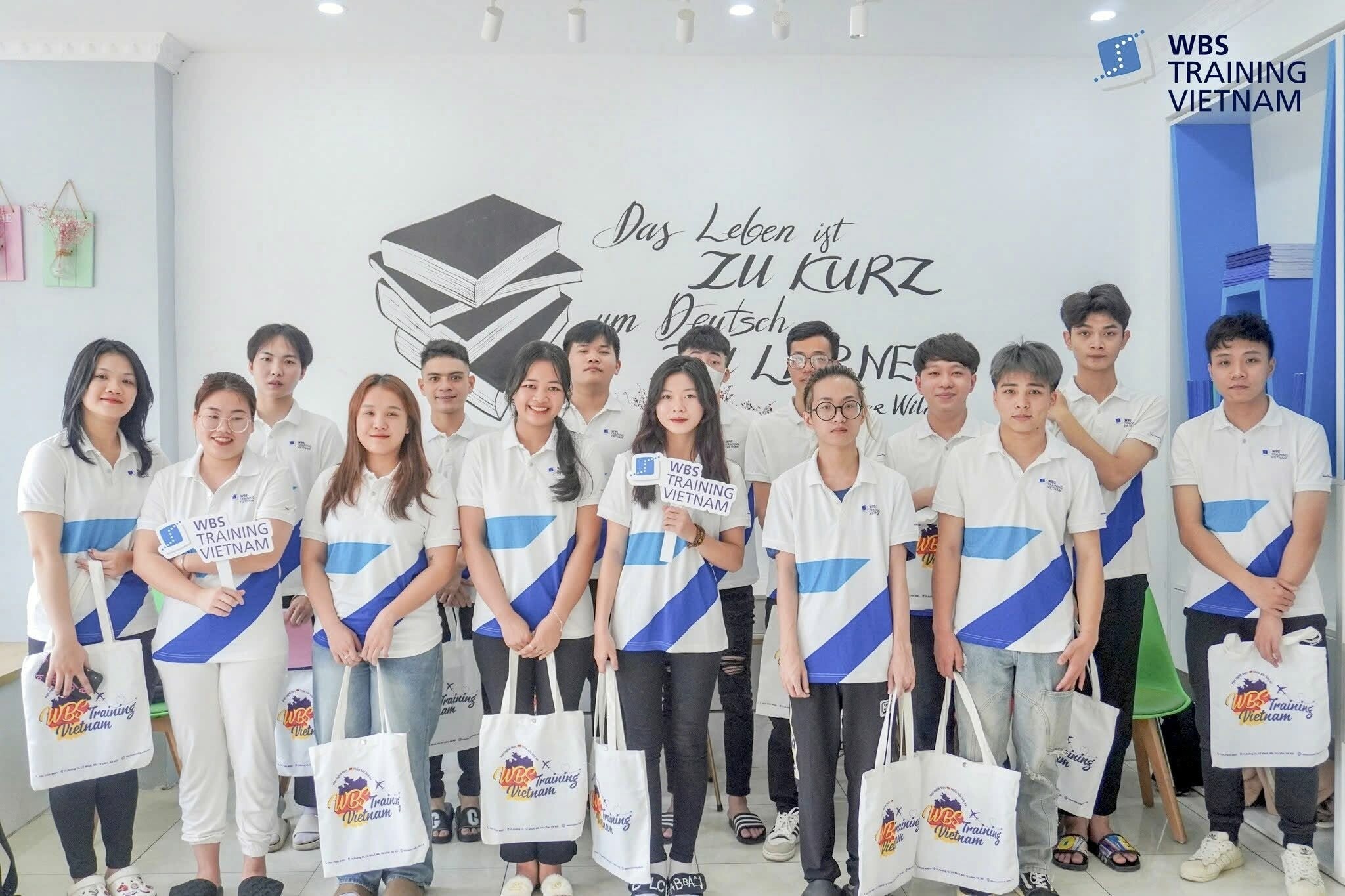 WBS TRAINING VIETNAM 8