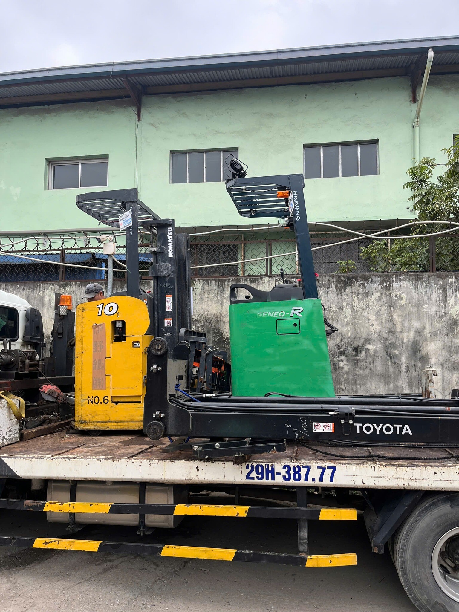 XE NÂNG PHÚC LÂM 9