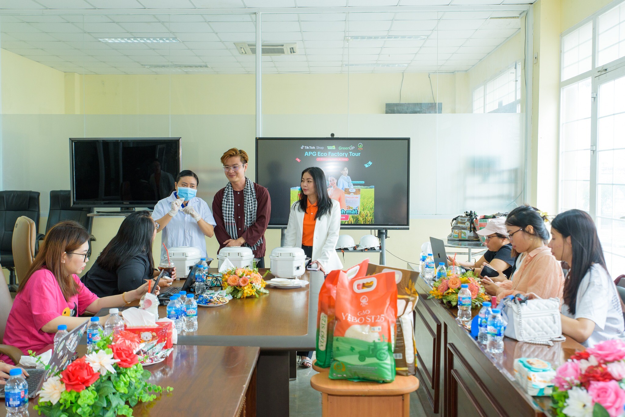 Công Ty Cổ Phần Apg Eco 11